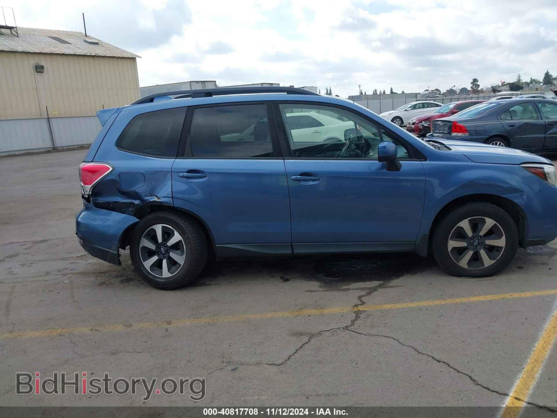 2017 SUBARU FORESTER - VIN: JF2SJAEC6HH438177 - Фото 13