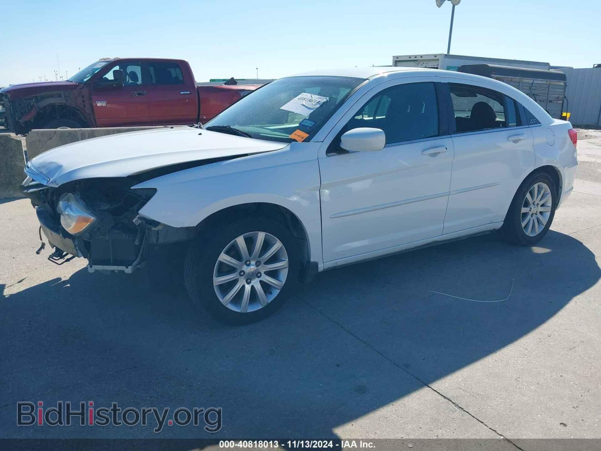 2013 CHRYSLER 200 - VIN: 1C3CCBBB4DN714788 - Photo 2