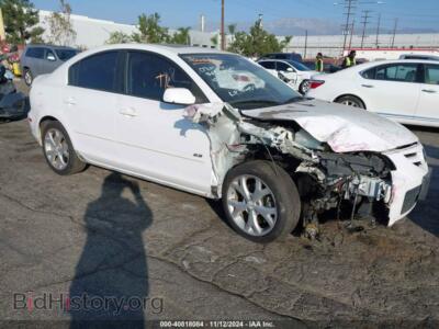 2008 Mazda MAZDA3 S Grand Touring, белый — VIN JM1BK324X81173258, IAAI