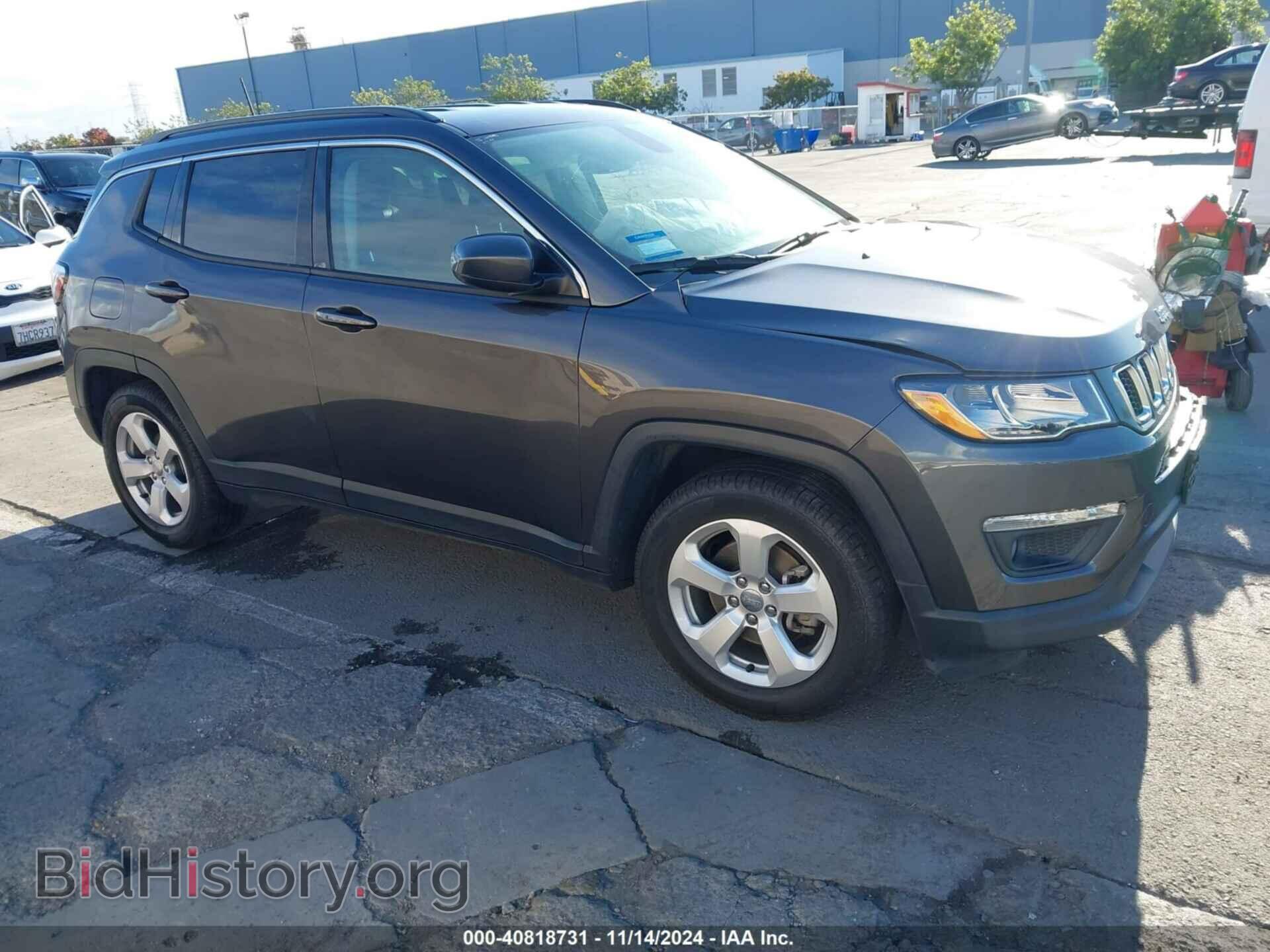 Photo 3C4NJCBB0KT855385 - JEEP COMPASS 2019