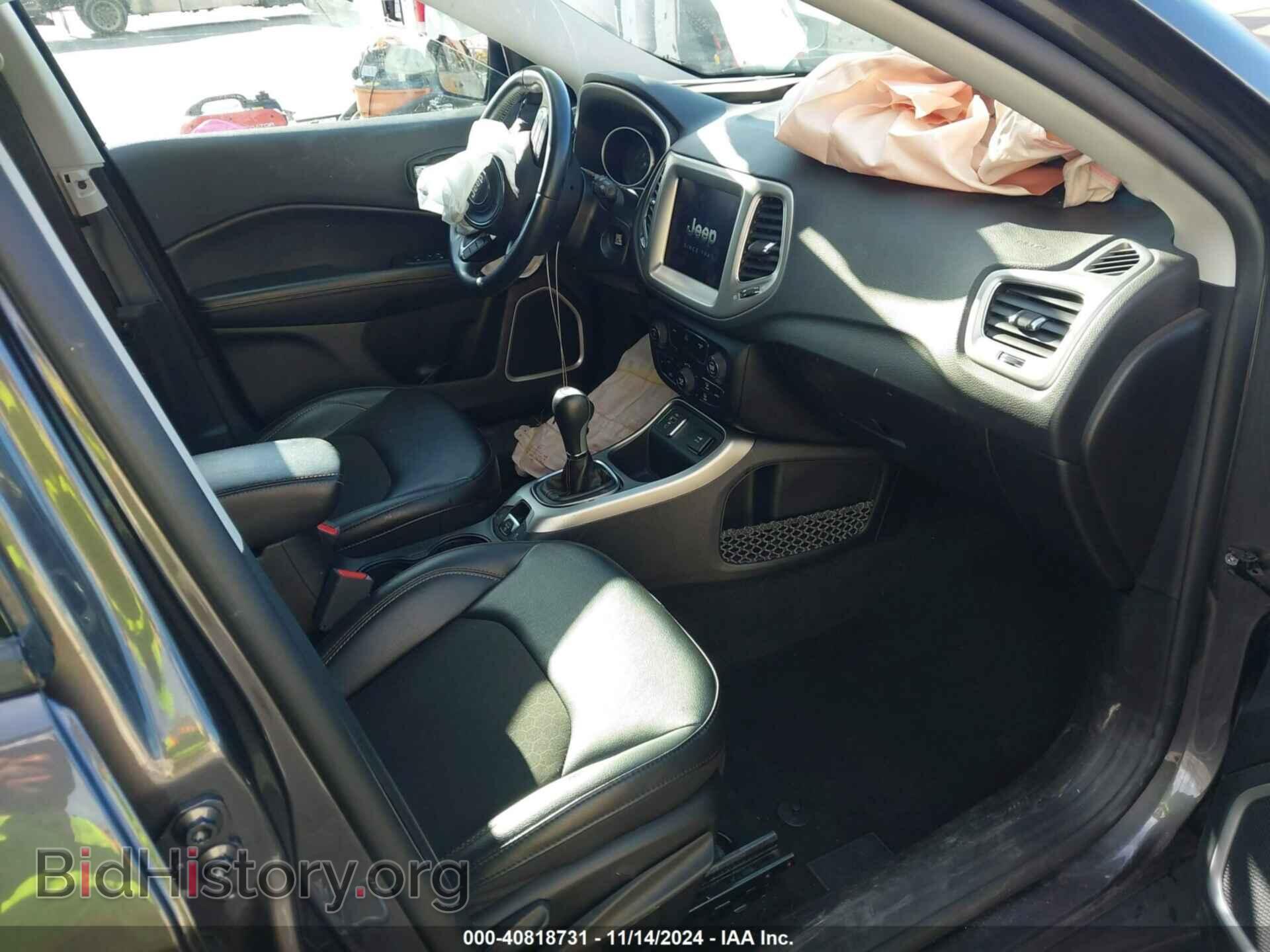 2019 JEEP COMPASS - VIN: 3C4NJCBB0KT855385 - Фото 5
