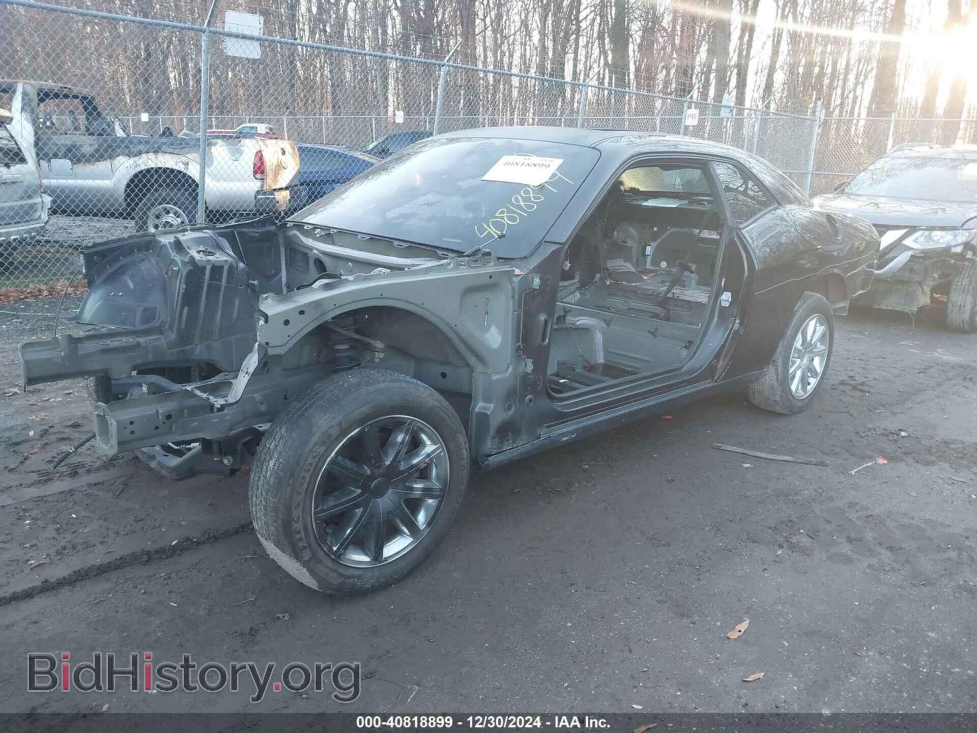 2019 DODGE CHALLENGER - VIN: 2C3CDZFJ6KH737244 - Фото 2