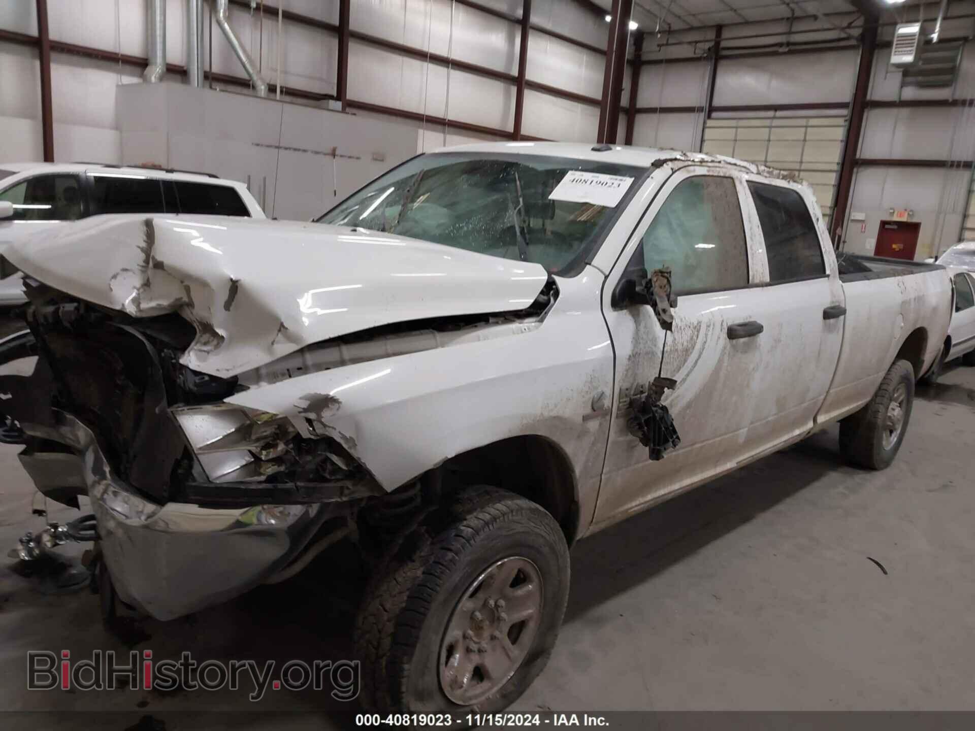 2015 RAM 2500 - VIN: 3C6UR5HL0FG587637 - Фото 2