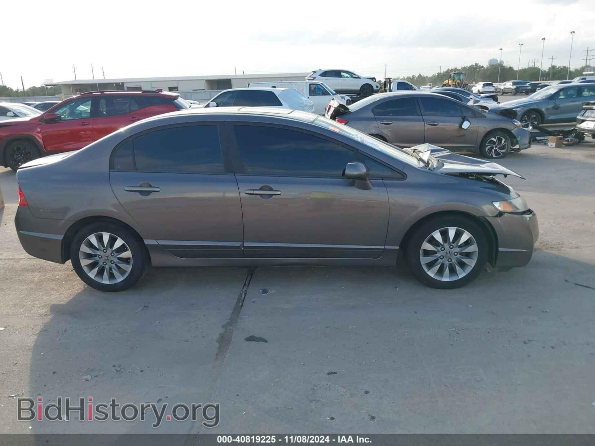 2010 HONDA CIVIC - VIN: 19XFA1F89AE046803 - Фото 13