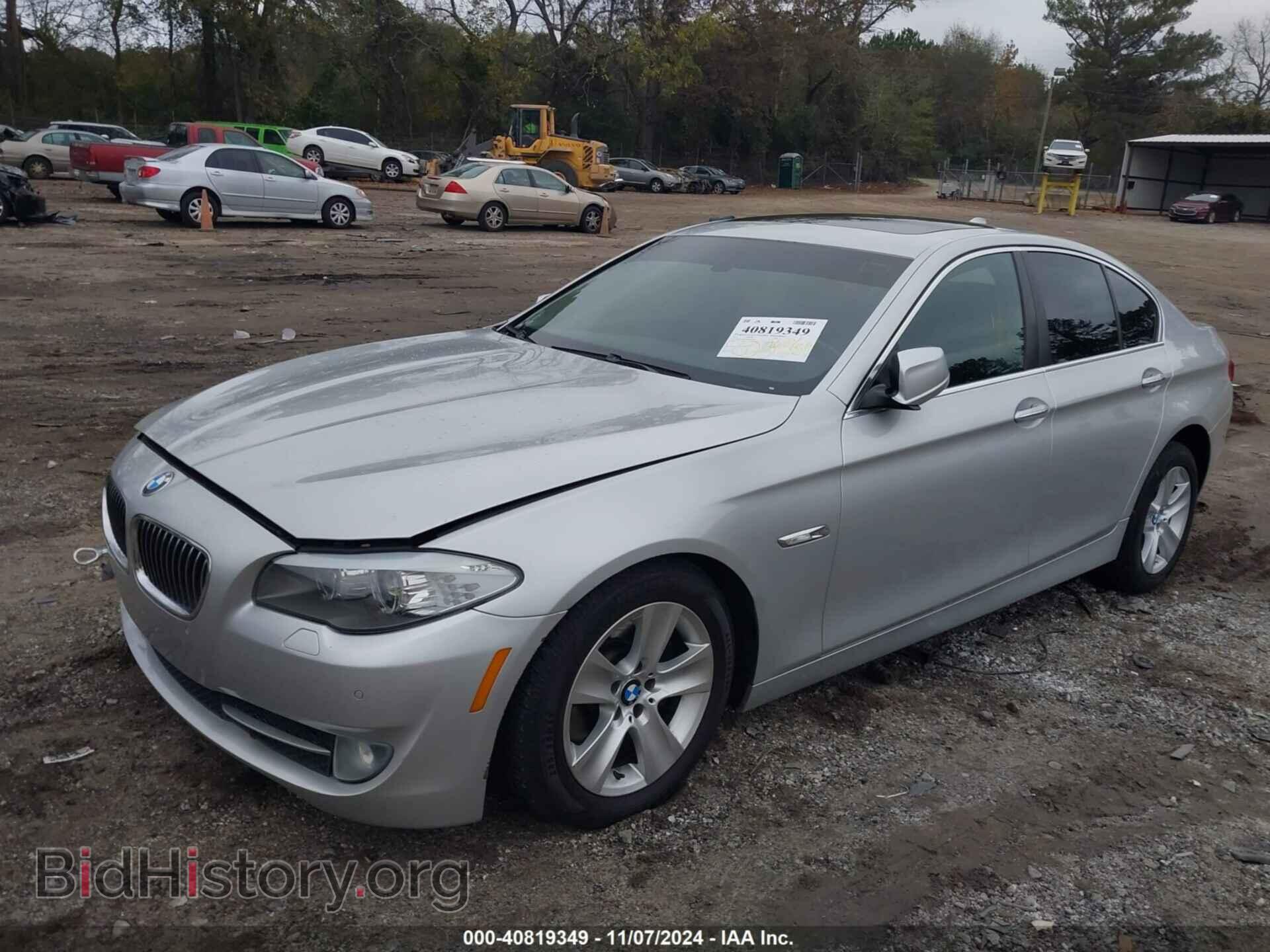 2013 BMW 528I - VIN: WBAXH5C58DD108566 - Фото 2