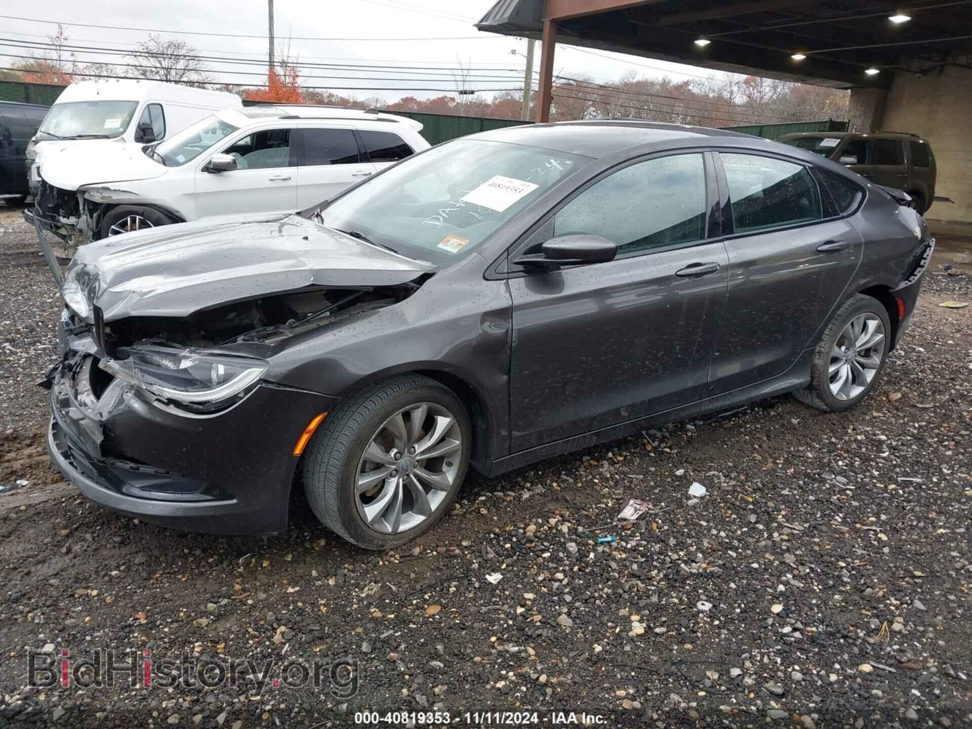 2015 CHRYSLER 200 - VIN: 1C3CCCBB0FN675979 - Фото 2