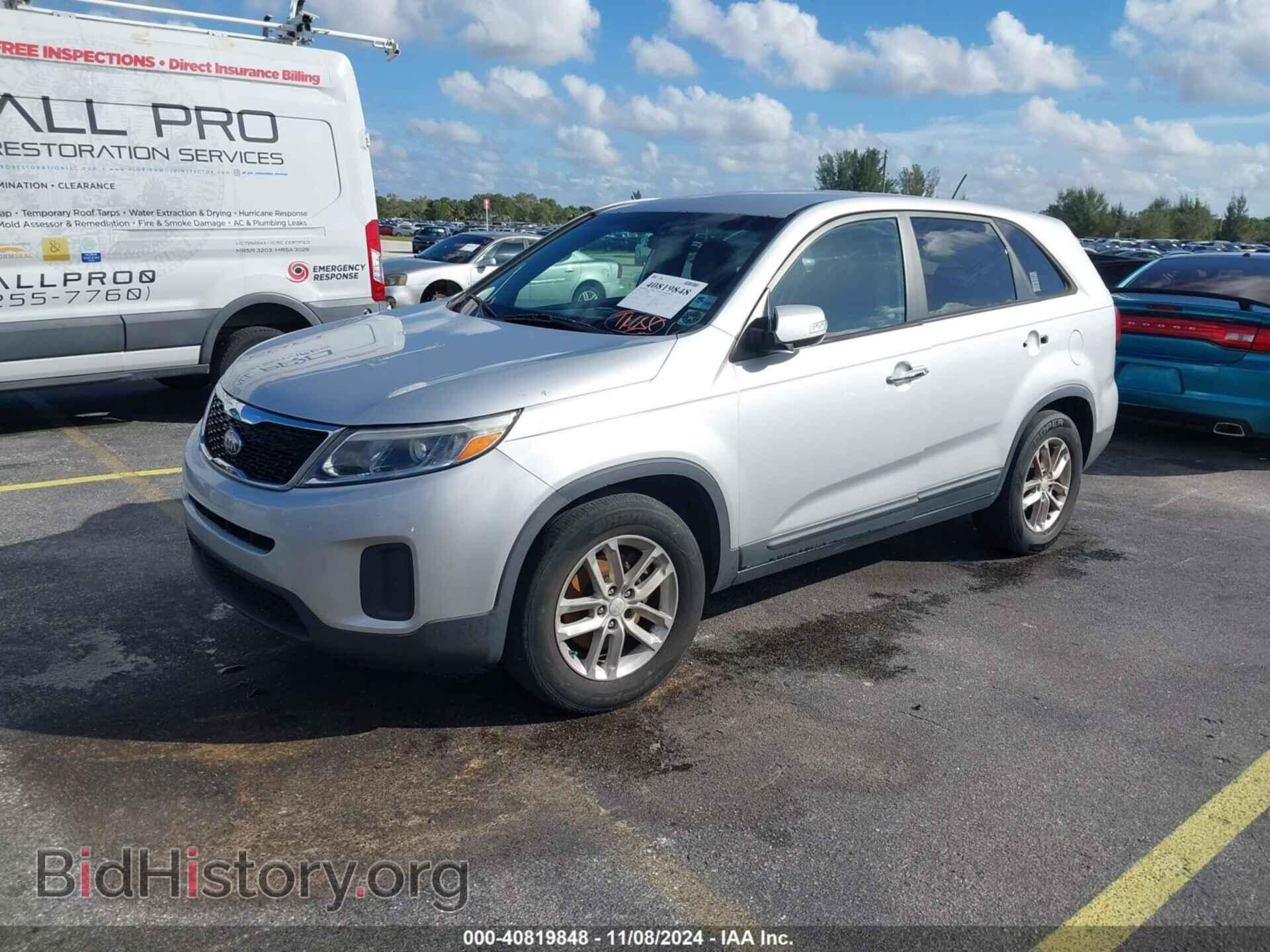 2014 KIA SORENTO - VIN: 5XYKT3A65EG467677 - Фото 2