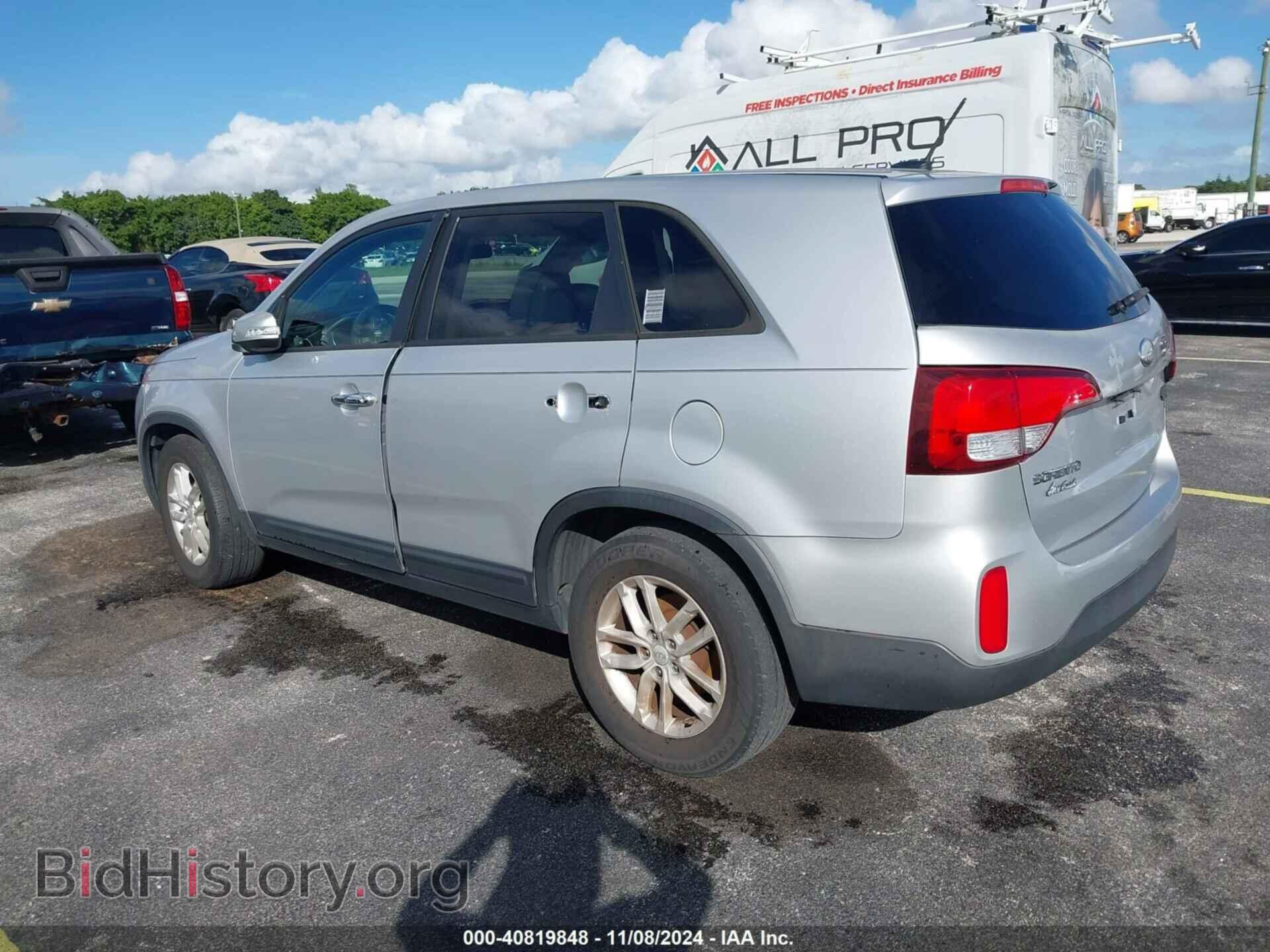 2014 KIA SORENTO - VIN: 5XYKT3A65EG467677 - Фото 3