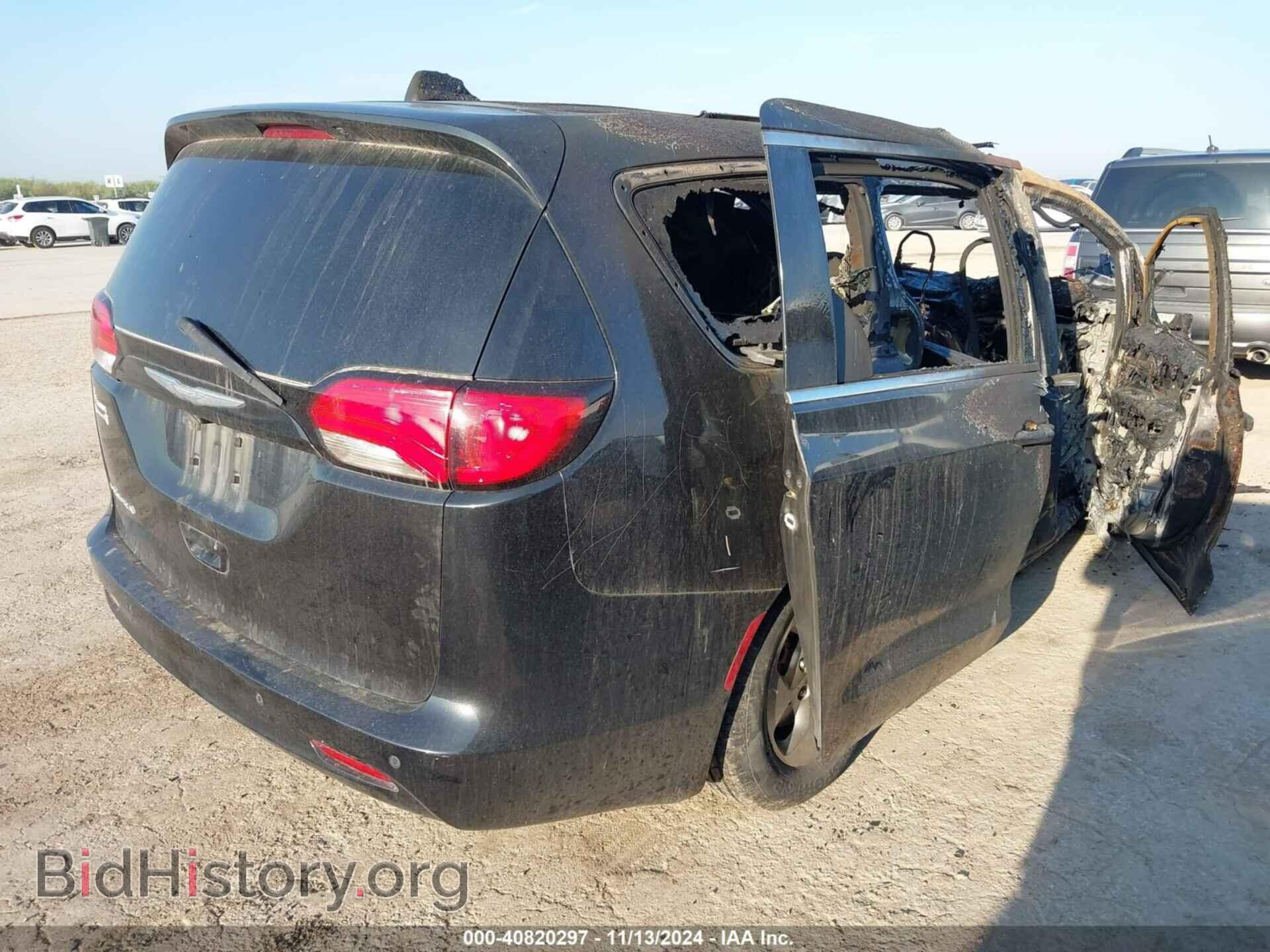 2017 CHRYSLER PACIFICA - VIN: 2C4RC1CGXHR633751 - Photo 4