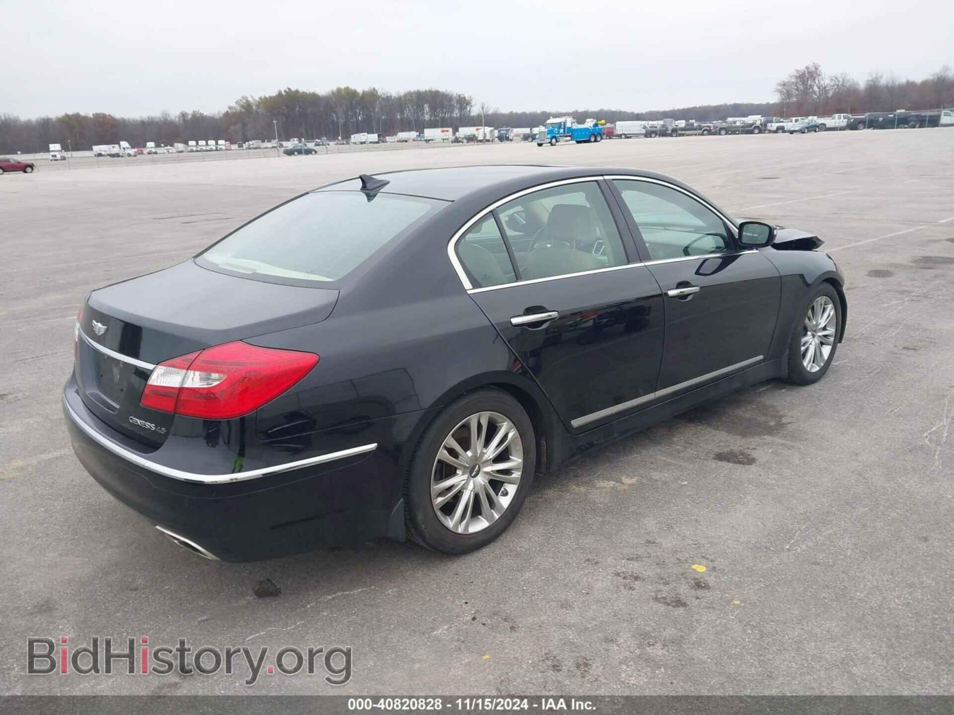 2012 HYUNDAI GENESIS - VIN: KMHGC4DF7CU205240 - Фото 4