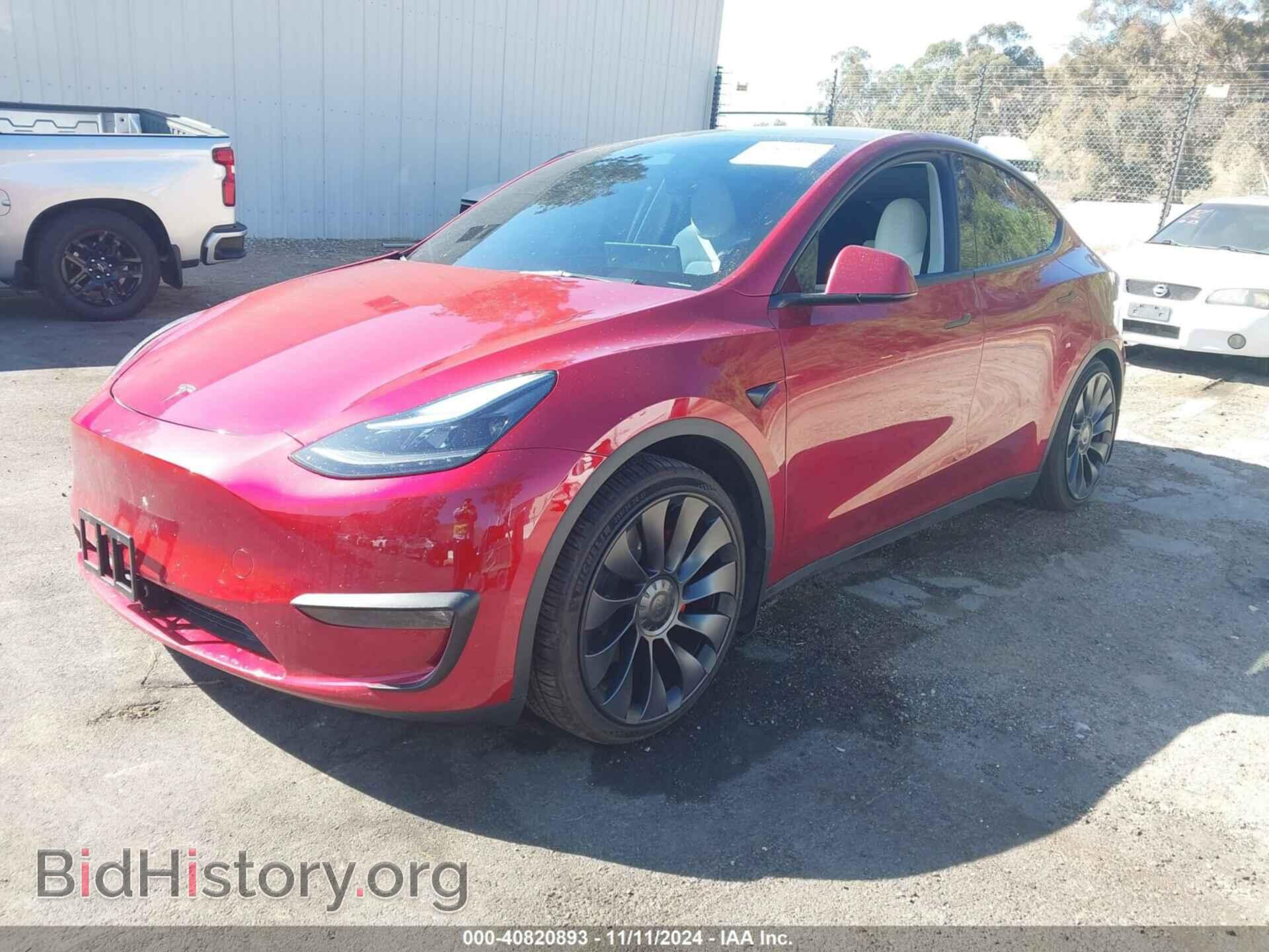 2024 TESLA MODEL Y - VIN: 7SAYGDEF2RF049253 - Фото 2
