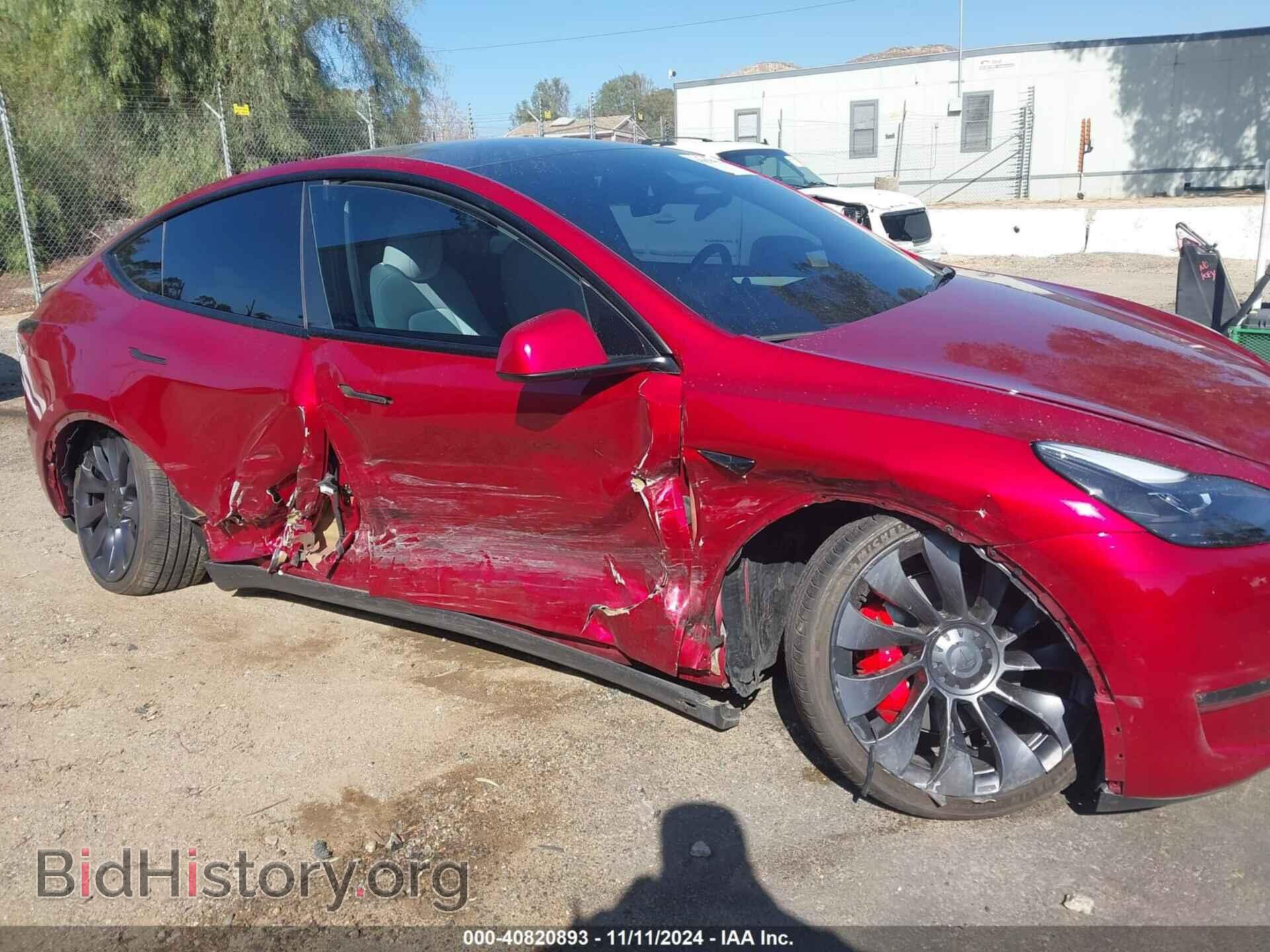 2024 TESLA MODEL Y - VIN: 7SAYGDEF2RF049253 - Фото 6