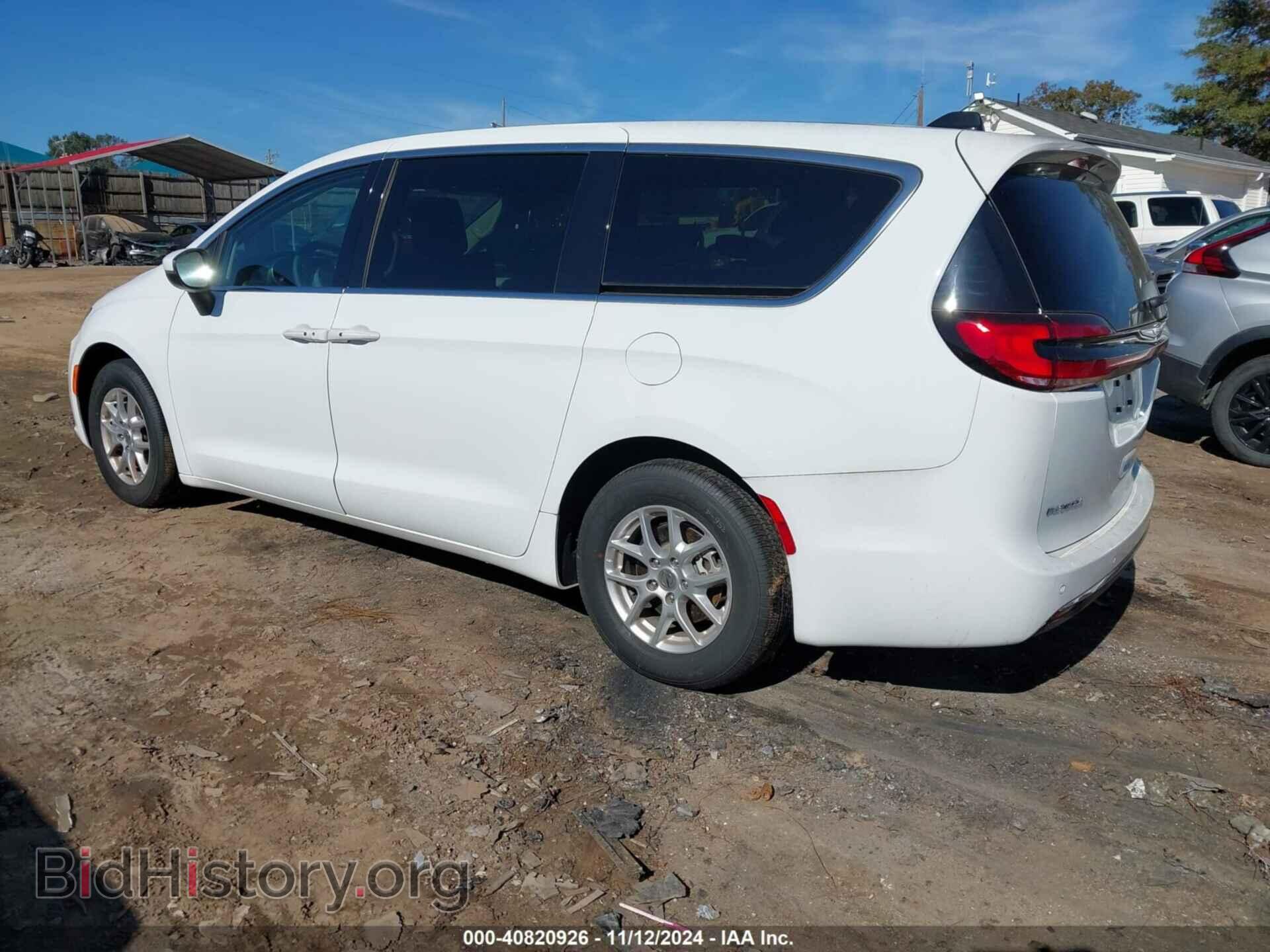 2023 CHRYSLER PACIFICA - VIN: 2C4RC1BG5PR540426 - Фото 3