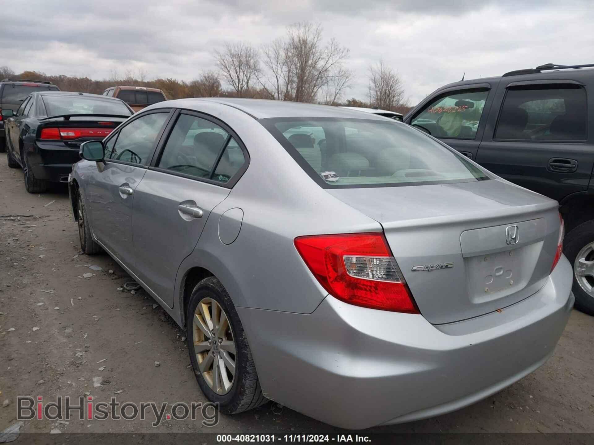 2012 HONDA CIVIC - VIN: 19XFB2F90CE024297 - Фото 3