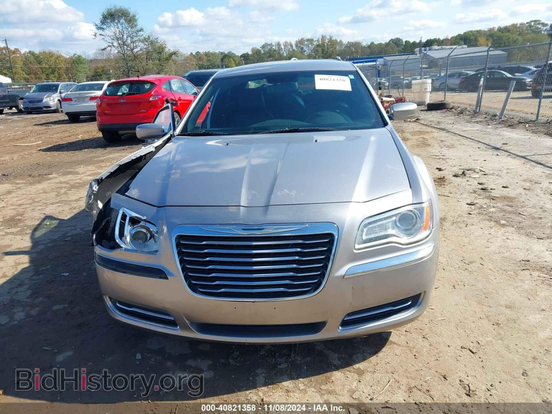 2014 CHRYSLER 300 - VIN: 2C3CCAAG9EH119890 - Фото 12