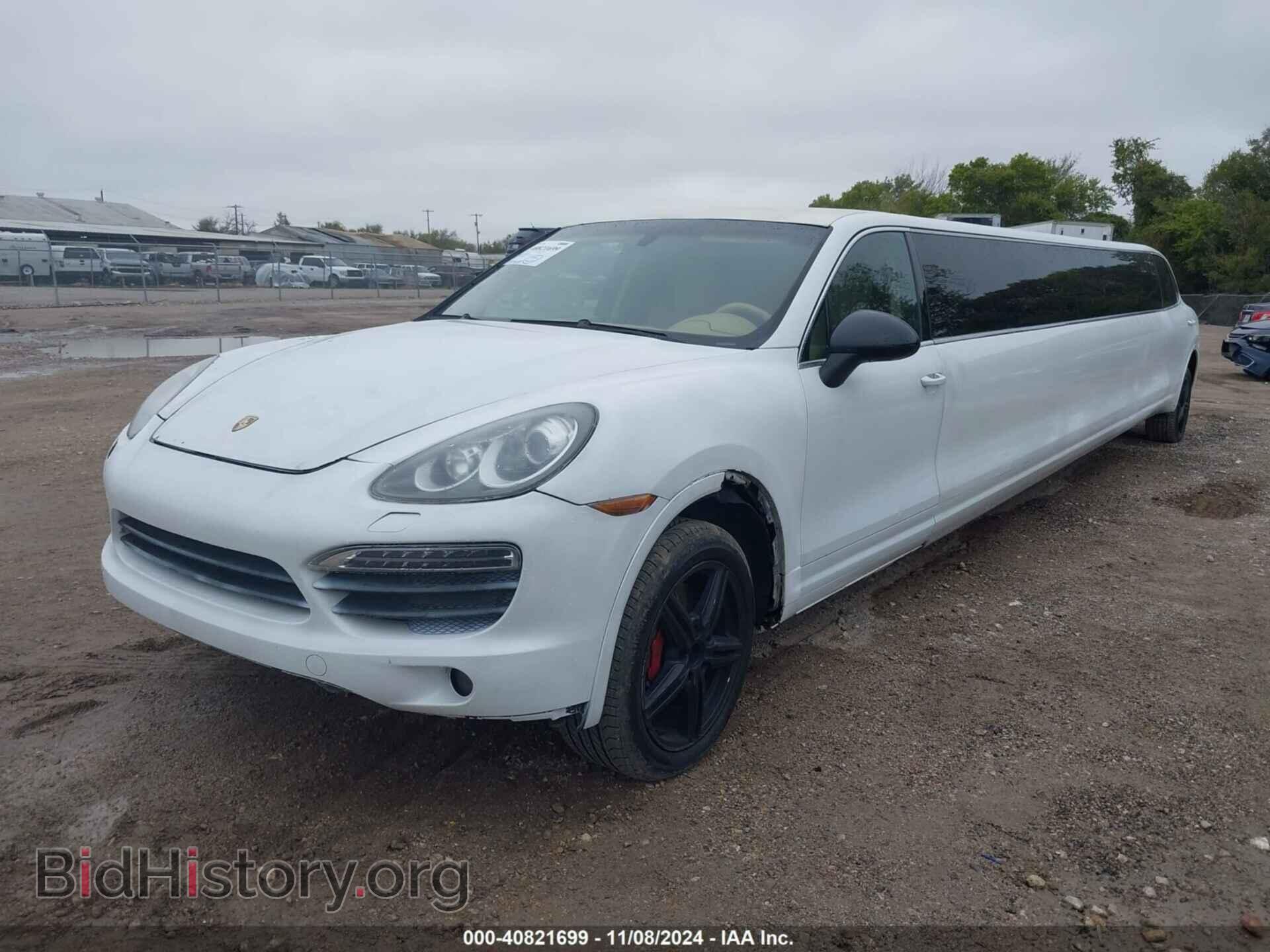 2011 PORSCHE CAYENNE - VIN: WP1AB2A27BLA44751 - Фото 2