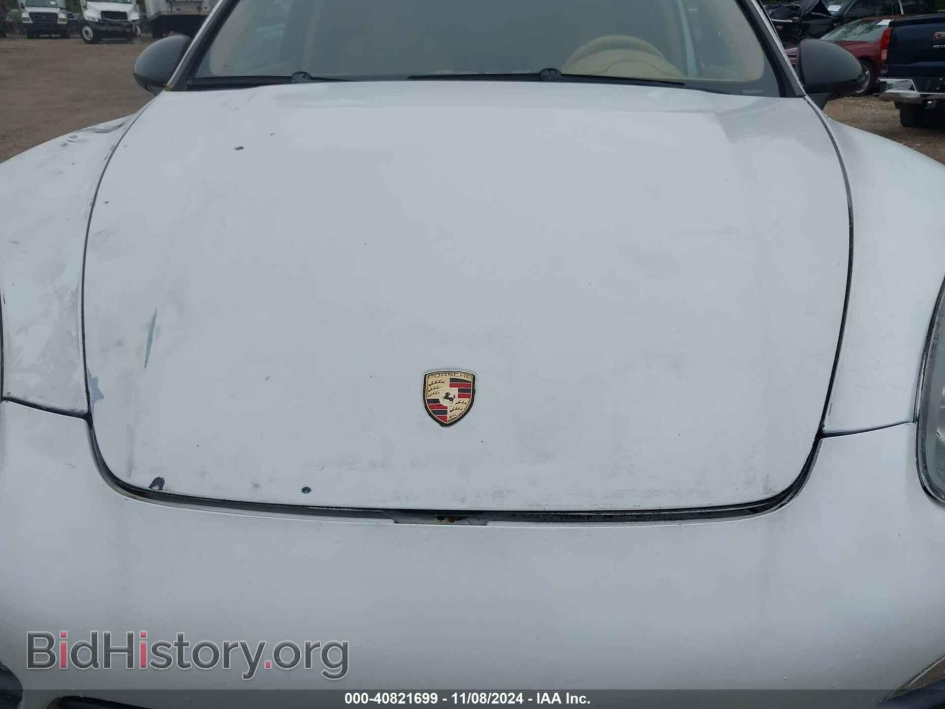 2011 PORSCHE CAYENNE - VIN: WP1AB2A27BLA44751 - Фото 10