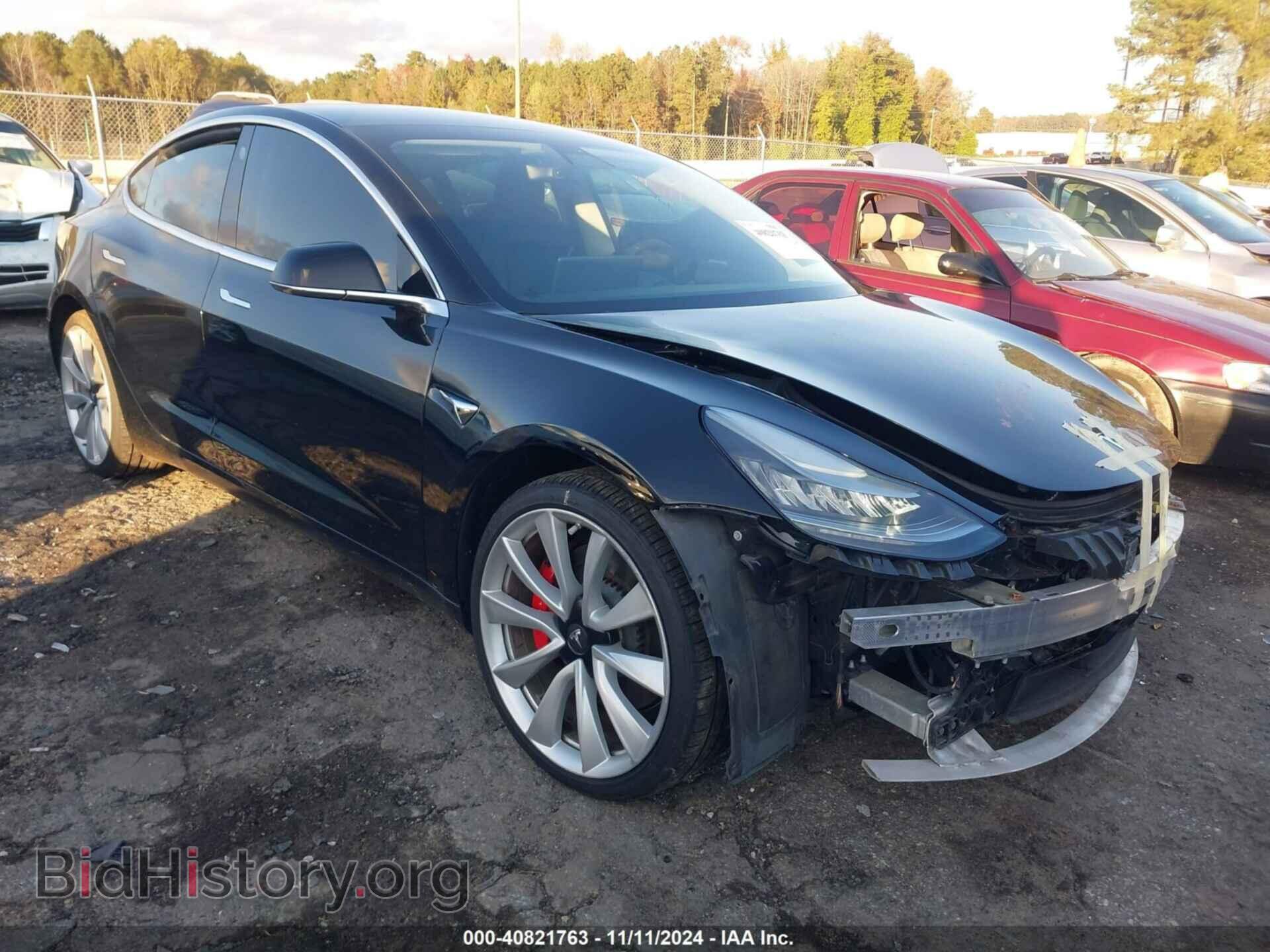 Photo 5YJ3E1EB9KF438406 - TESLA MODEL 3 2019