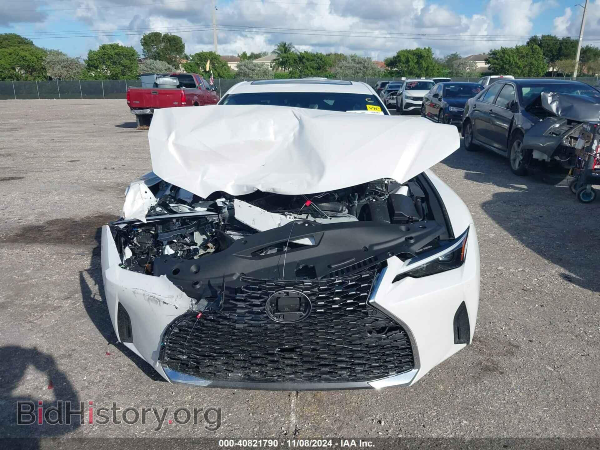 2024 LEXUS IS 300 - VIN: JTHCA1D29R5132104 - Фото 6