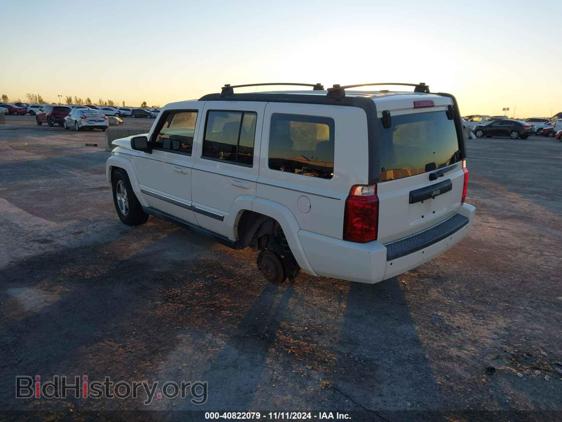 2010 JEEP COMMANDER - VIN: 1J4RH4GK2AC157845 - Фото 3
