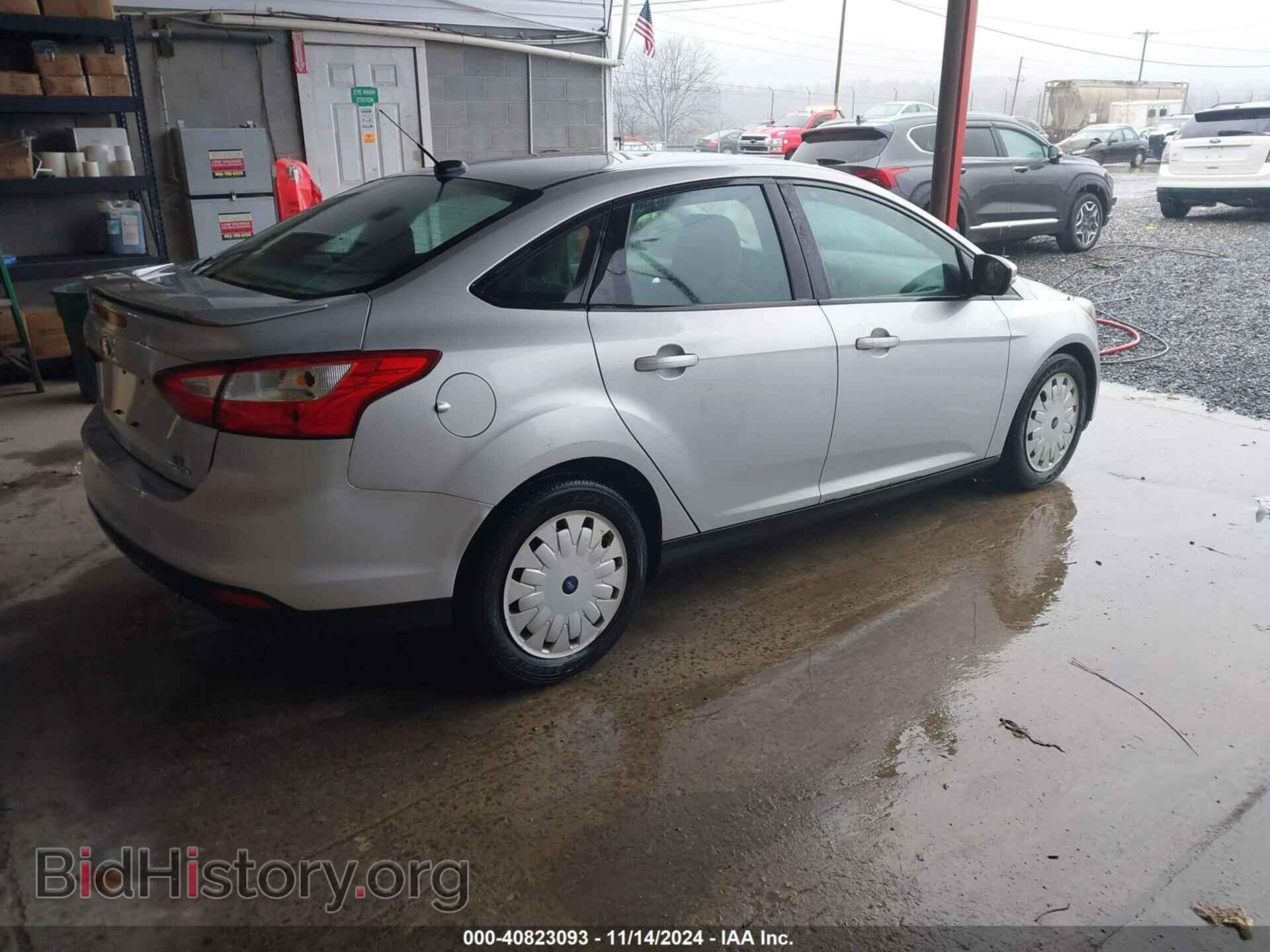 2013 FORD FOCUS - VIN: 1FADP3F23DL111899 - Фото 4