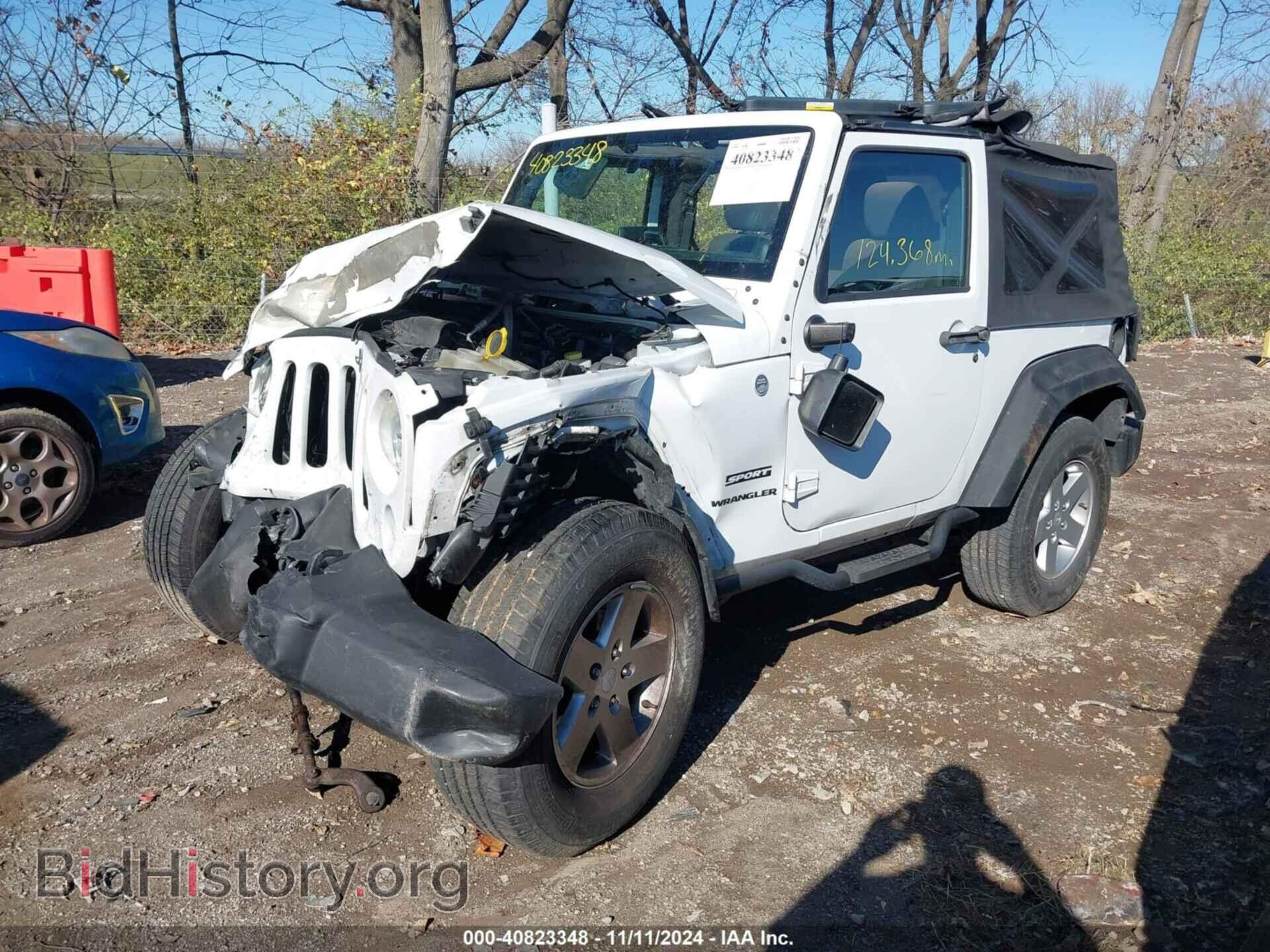 2011 JEEP WRANGLER - VIN: 1J4AA2D11BL579656 - Фото 2