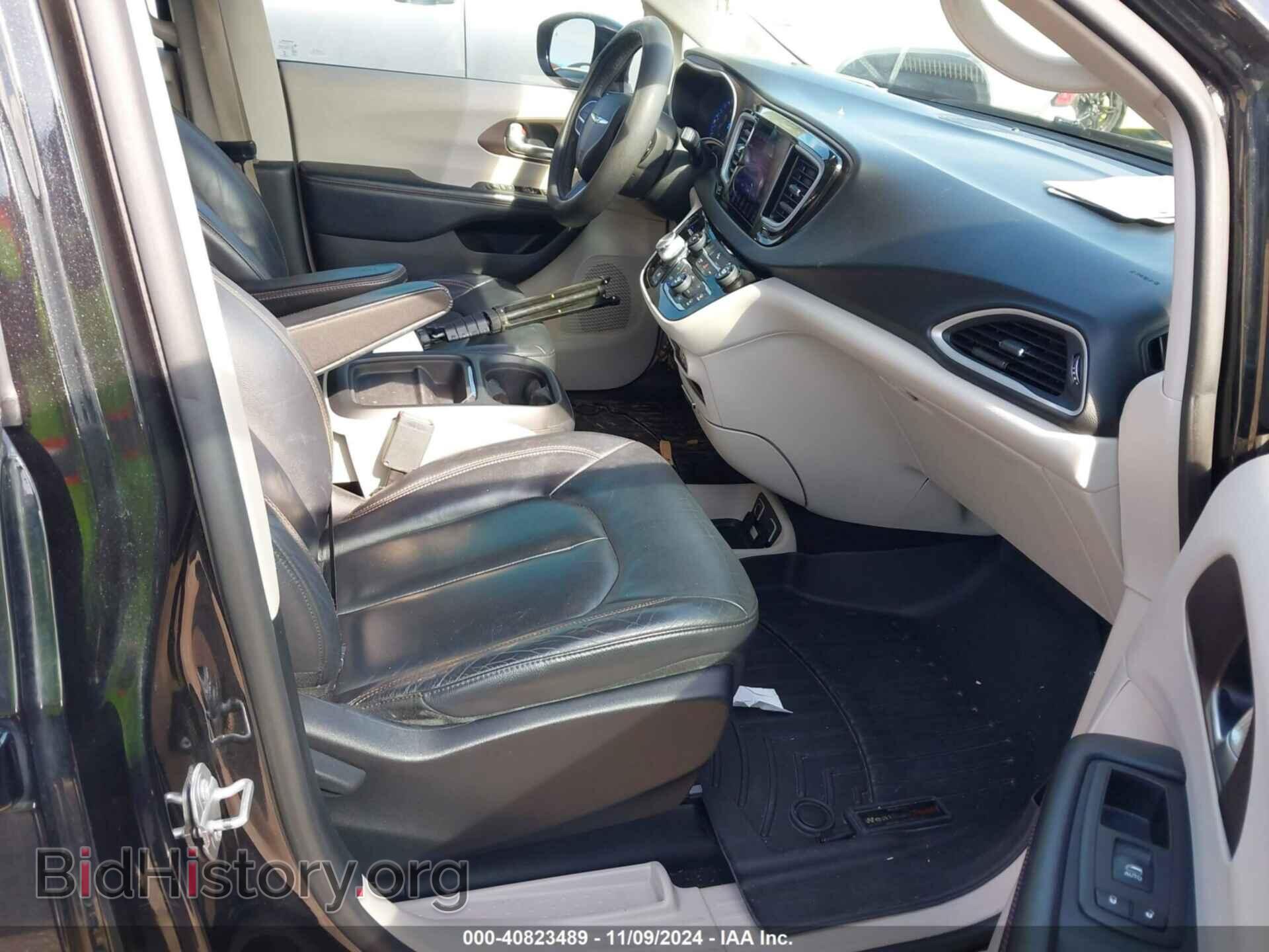 2017 CHRYSLER PACIFICA - VIN: 2C4RC1BGXHR809733 - Фото 5