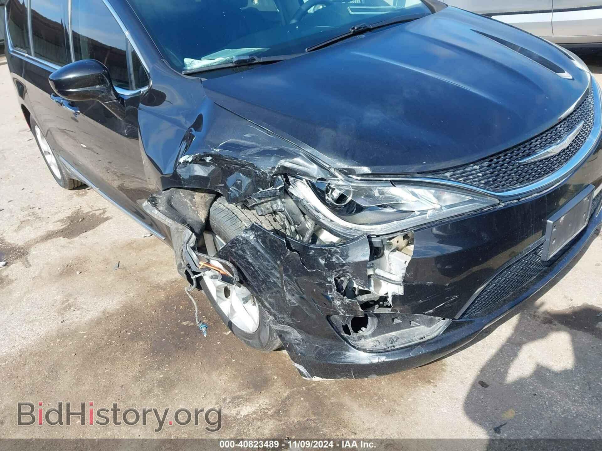 2017 CHRYSLER PACIFICA - VIN: 2C4RC1BGXHR809733 - Фото 6