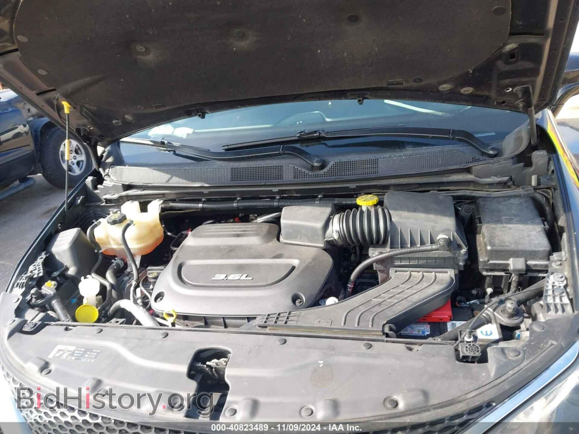2017 CHRYSLER PACIFICA - VIN: 2C4RC1BGXHR809733 - Фото 10