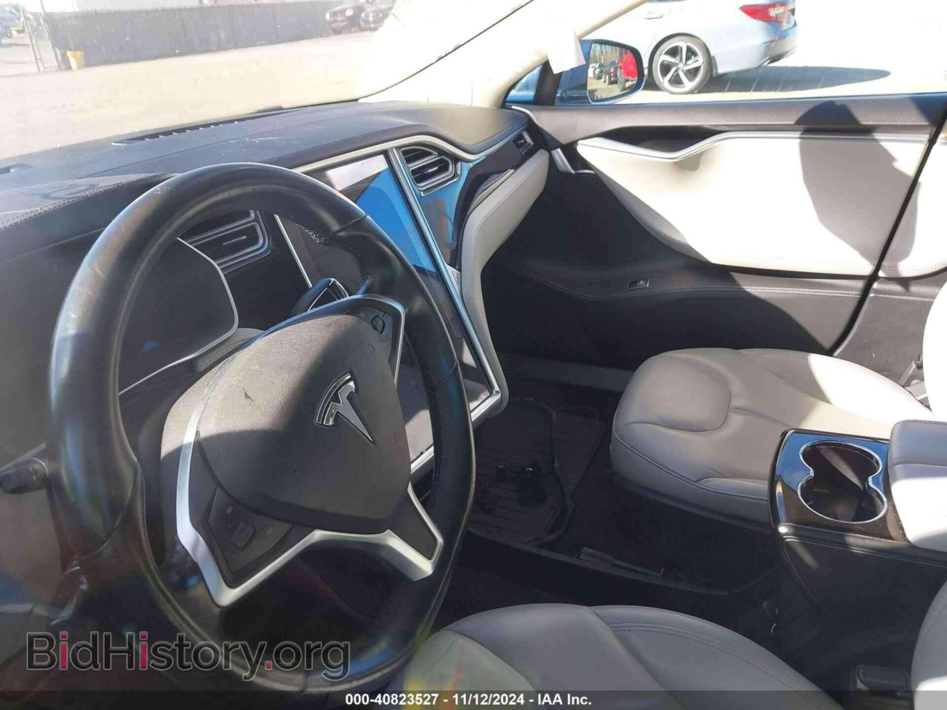 2014 TESLA MODEL S - VIN: 5YJSA1H11EFP40531 - Фото 18