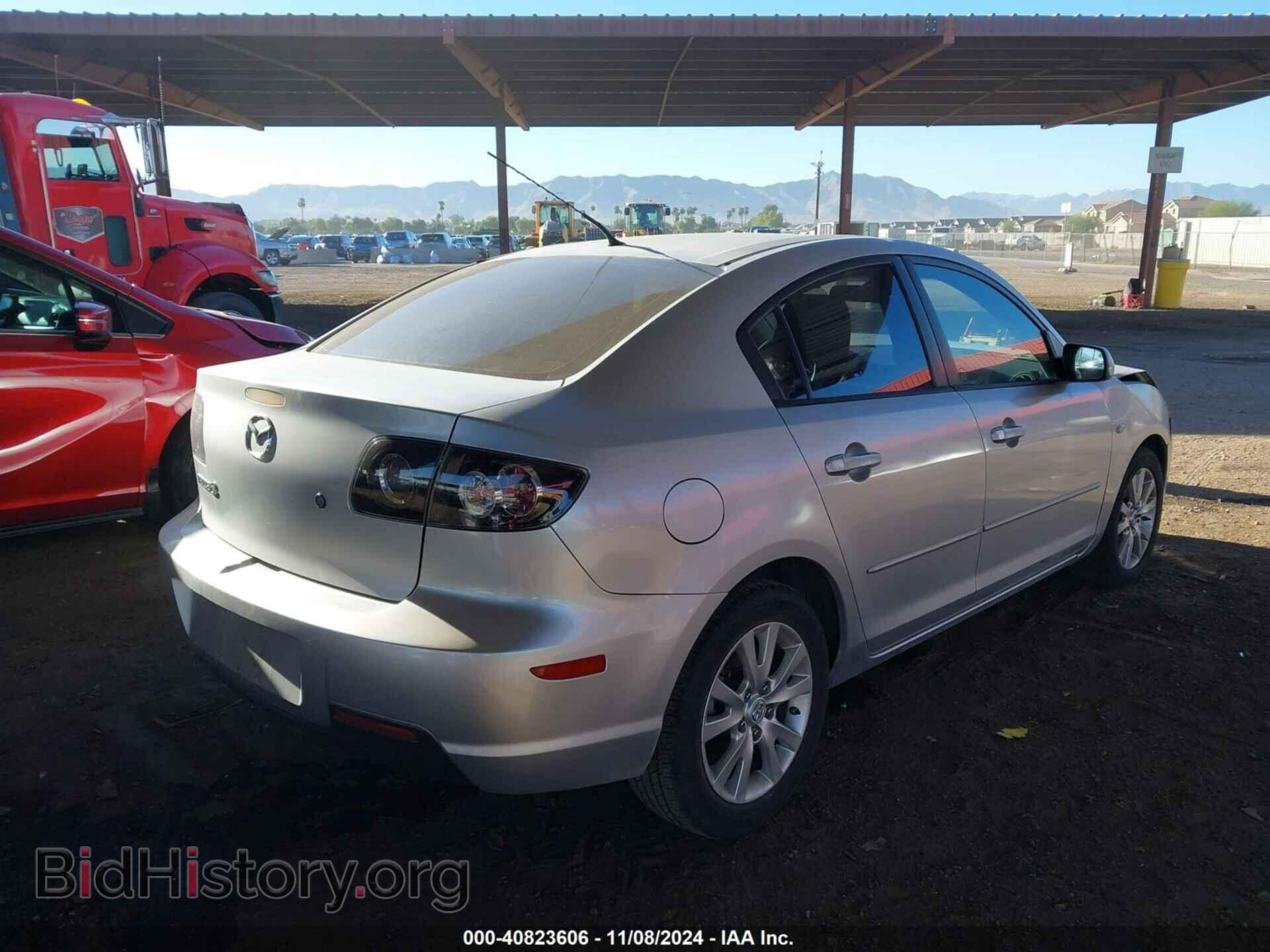 2007 MAZDA MAZDA3 - VIN: JM1BK12F971633238 - Фото 4
