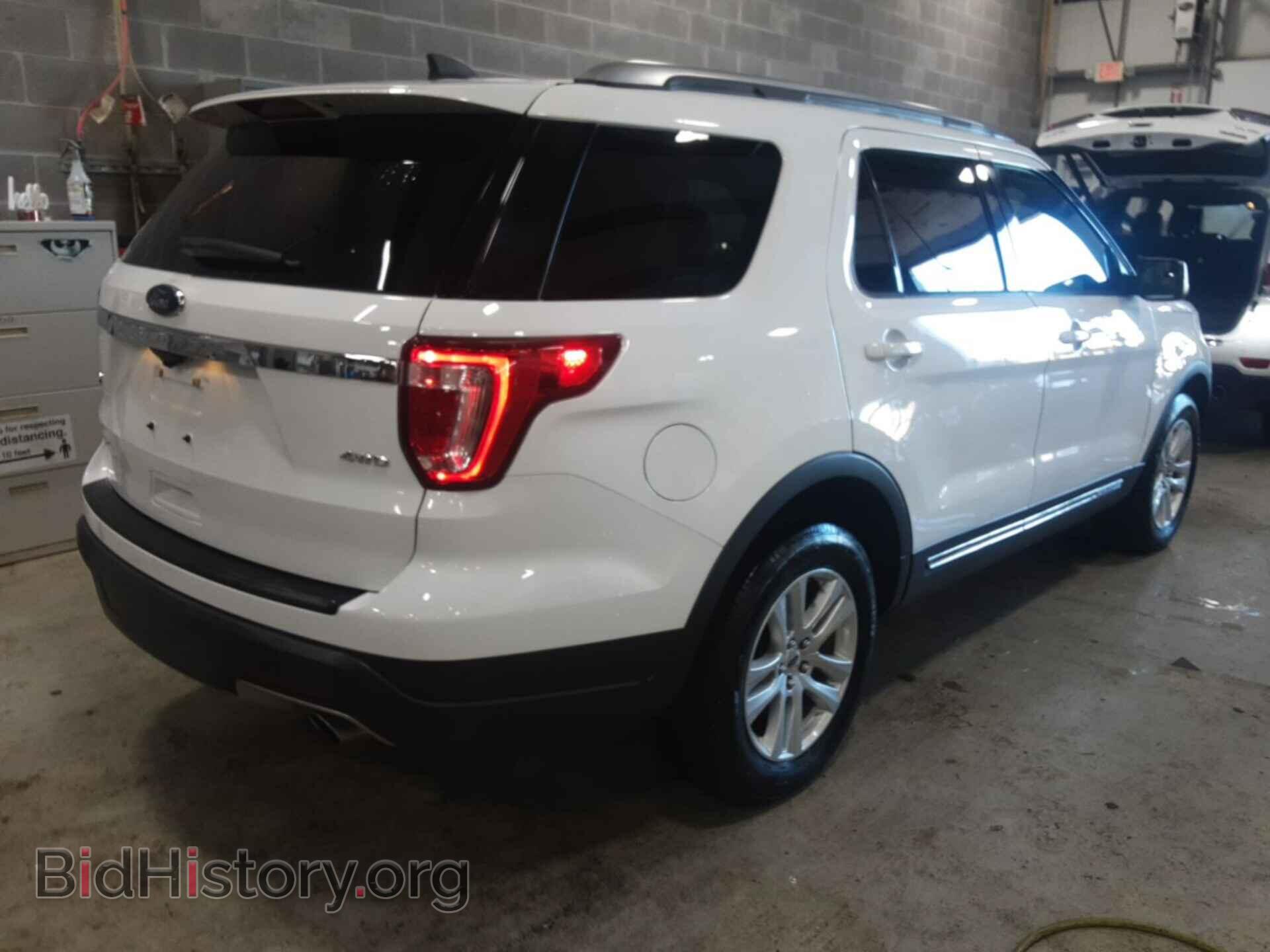 2018 FORD EXPLORER - VIN: 1FM5K8D85JGB20105 - Фото 8