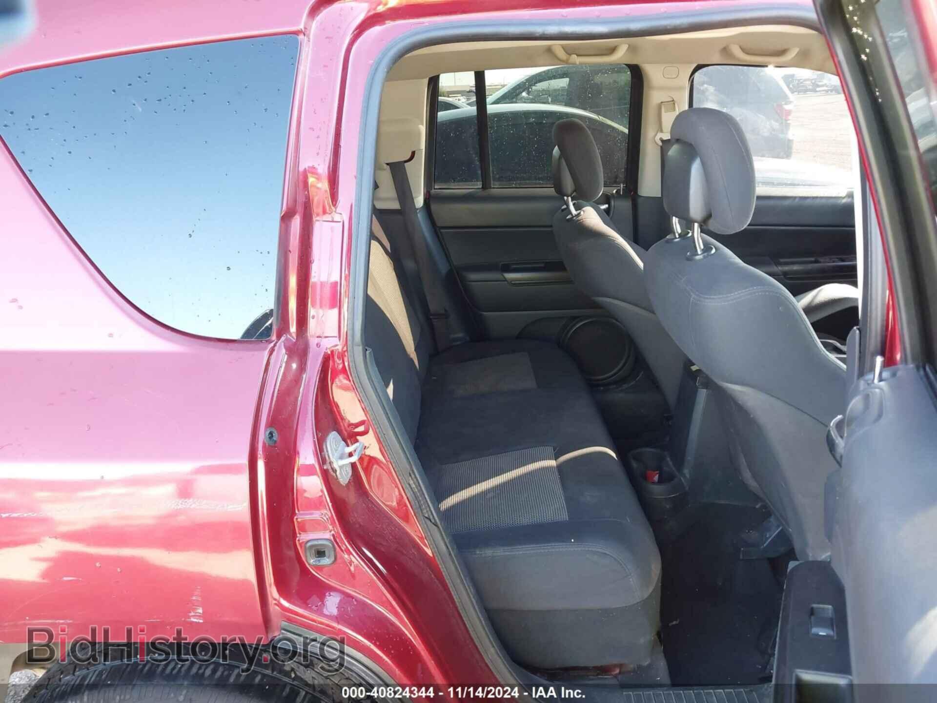2011 JEEP COMPASS - VIN: 1J4NT1FA7BD224701 - Photo 8