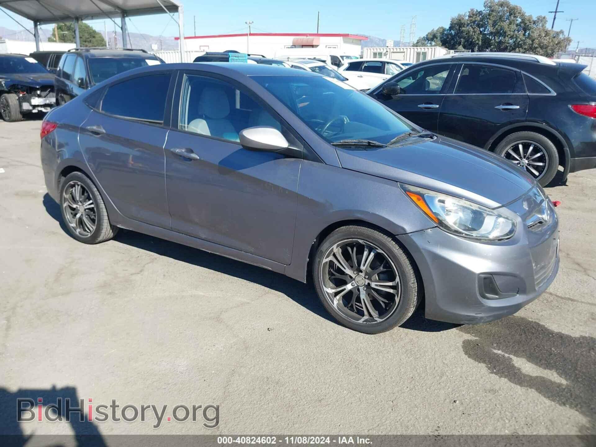 Photo KMHCT4AE4DU558563 - HYUNDAI ACCENT 2013
