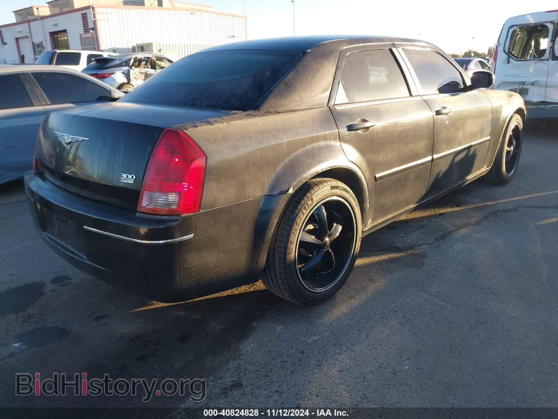 2006 CHRYSLER 300 - VIN: 2C3KA53G66H175387 - Фото 4