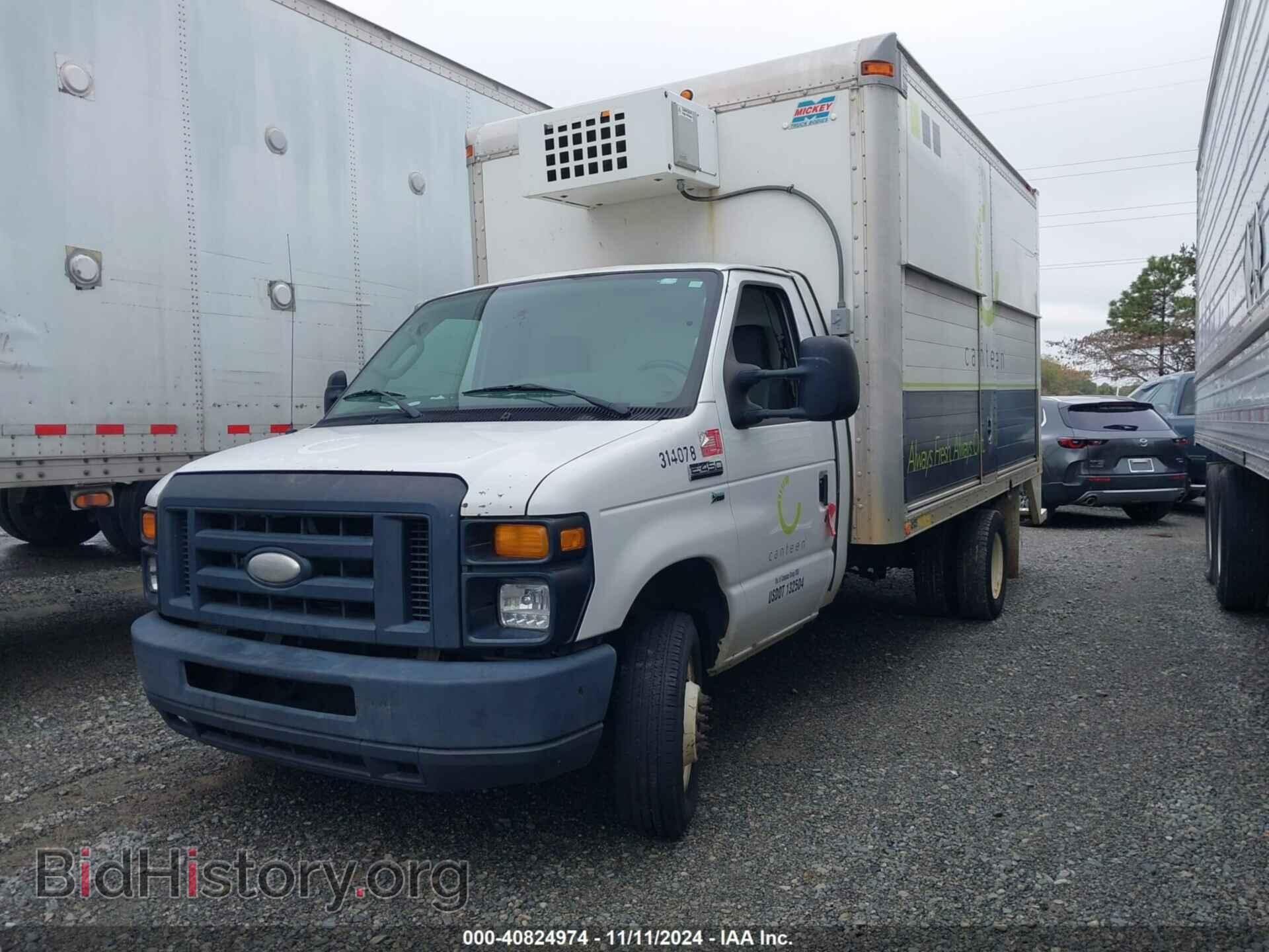 2014 FORD ECONOLINE - VIN: 1FDWE4FL7EDA46019 - Photo 2