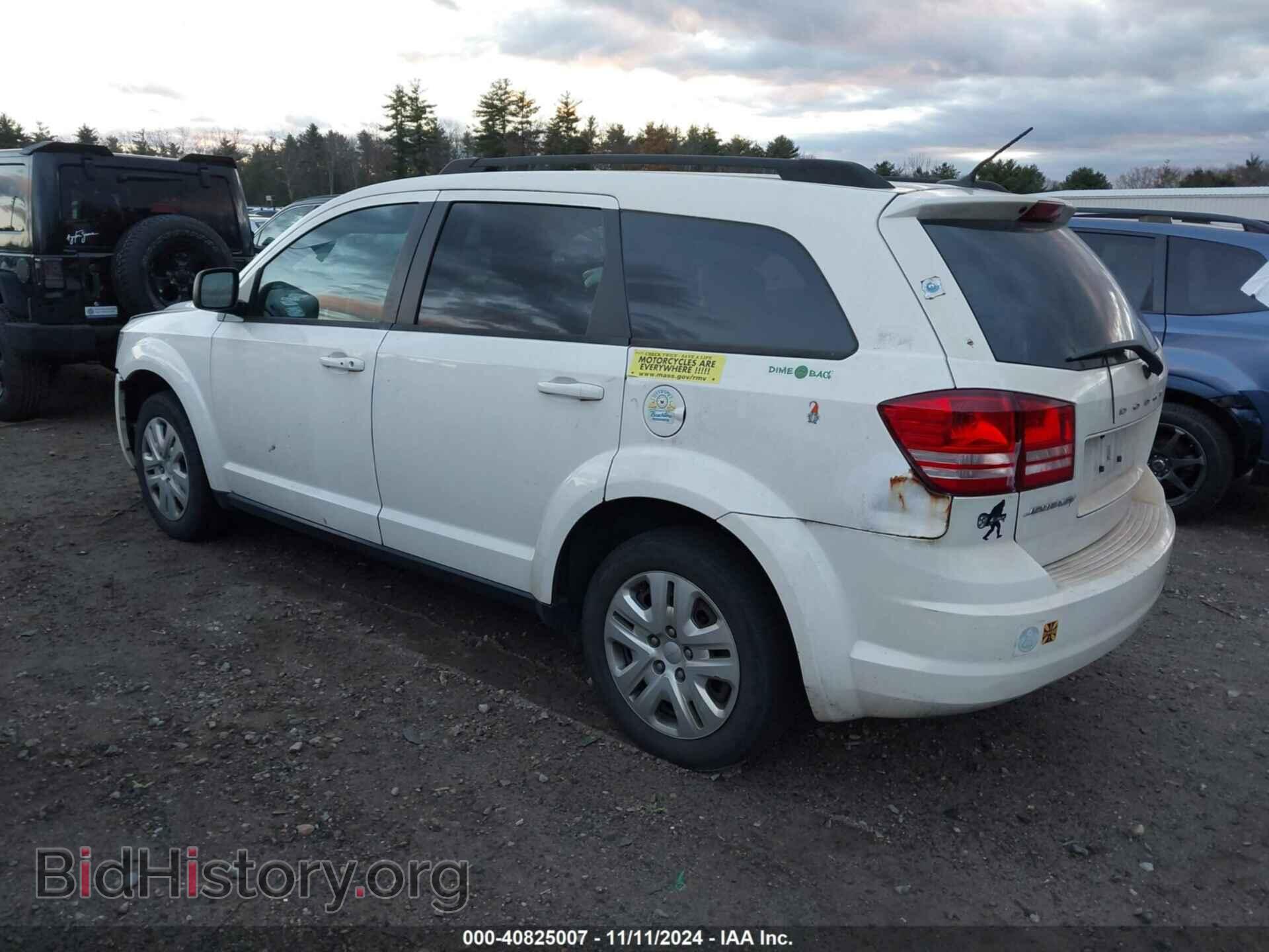 2017 DODGE JOURNEY - VIN: 3C4PDCAB8HT557063 - Фото 3