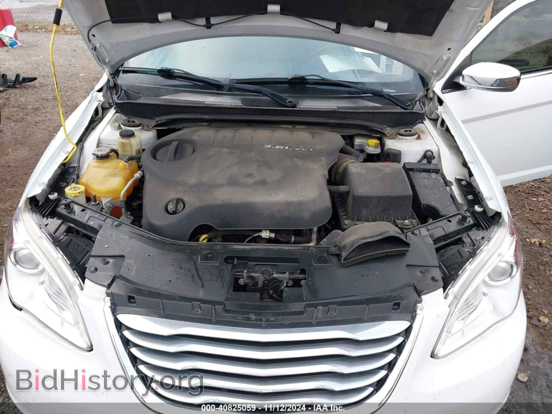2012 CHRYSLER 200 - VIN: 1C3CCBCG0CN159346 - Фото 10