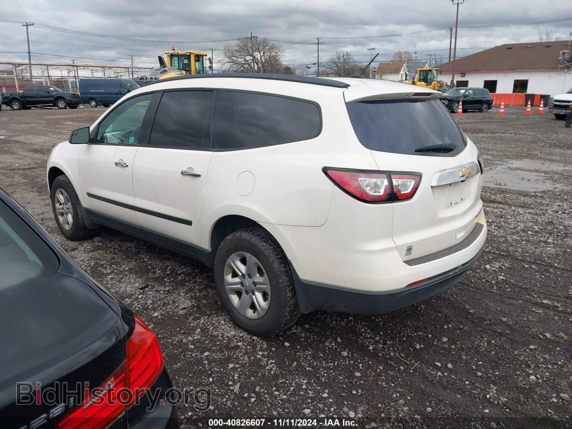 2014 CHEVROLET TRAVERSE - VIN: 1GNKRFED6EJ252440 - Фото 3
