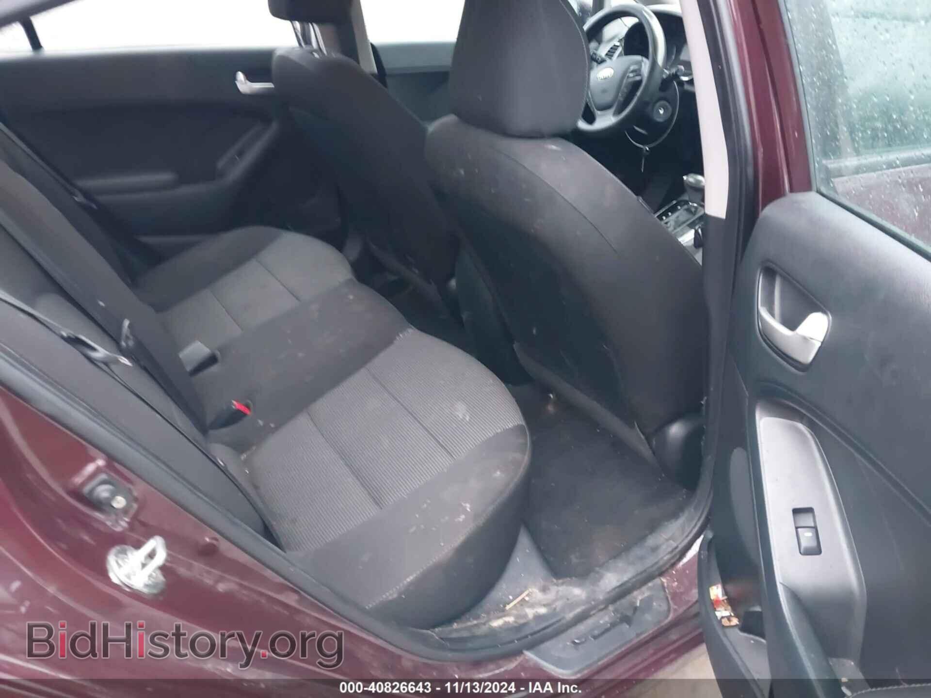2018 KIA FORTE - VIN: 3KPFK4A76JE219111 - Фото 8