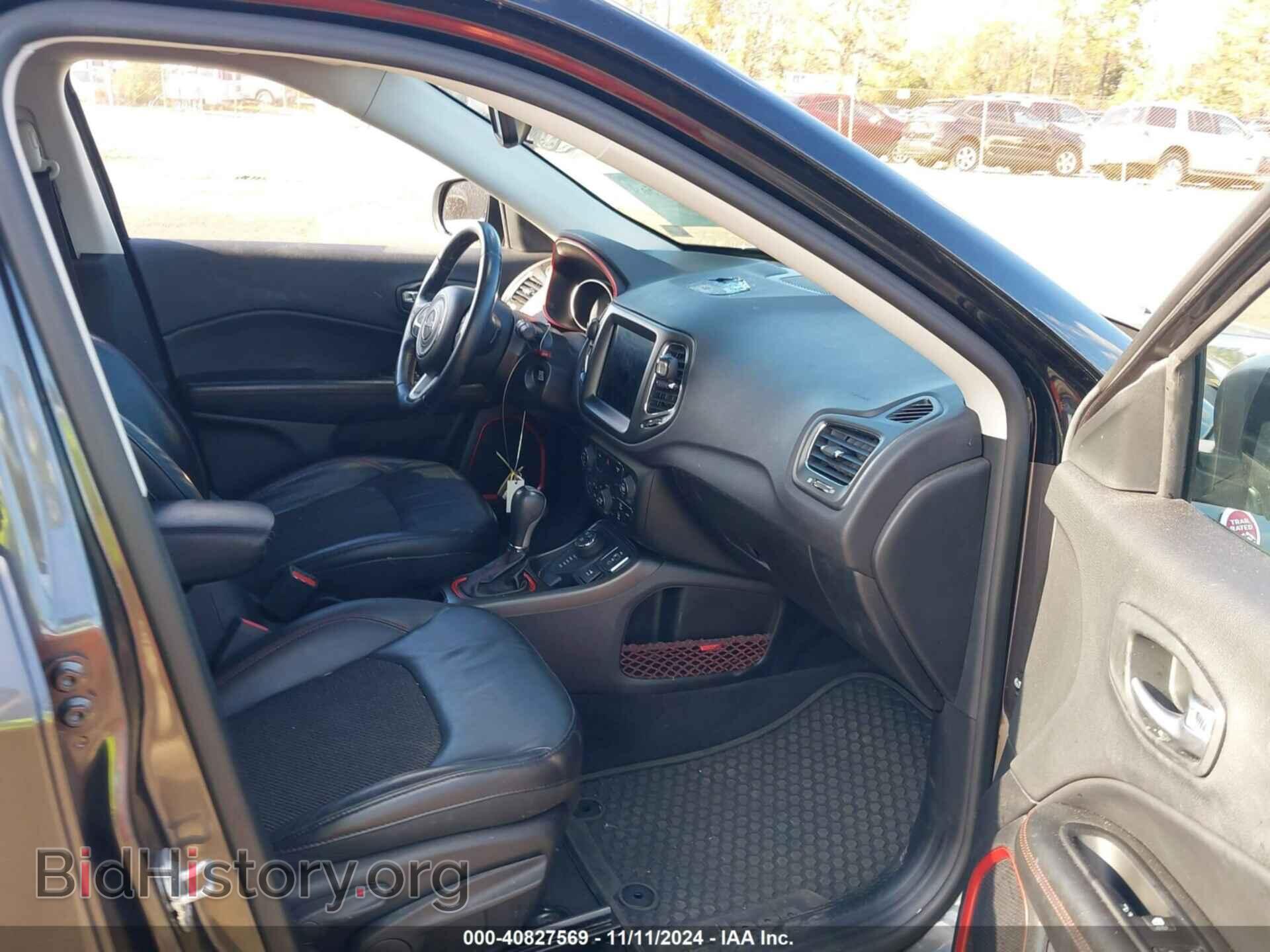 2018 JEEP COMPASS - VIN: 3C4NJDDBXJT174572 - Фото 5
