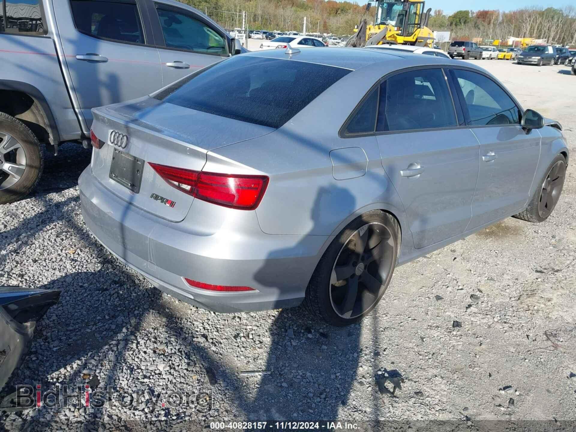 2017 AUDI A3 - VIN: WAUAUGFF8H1035496 - Фото 4