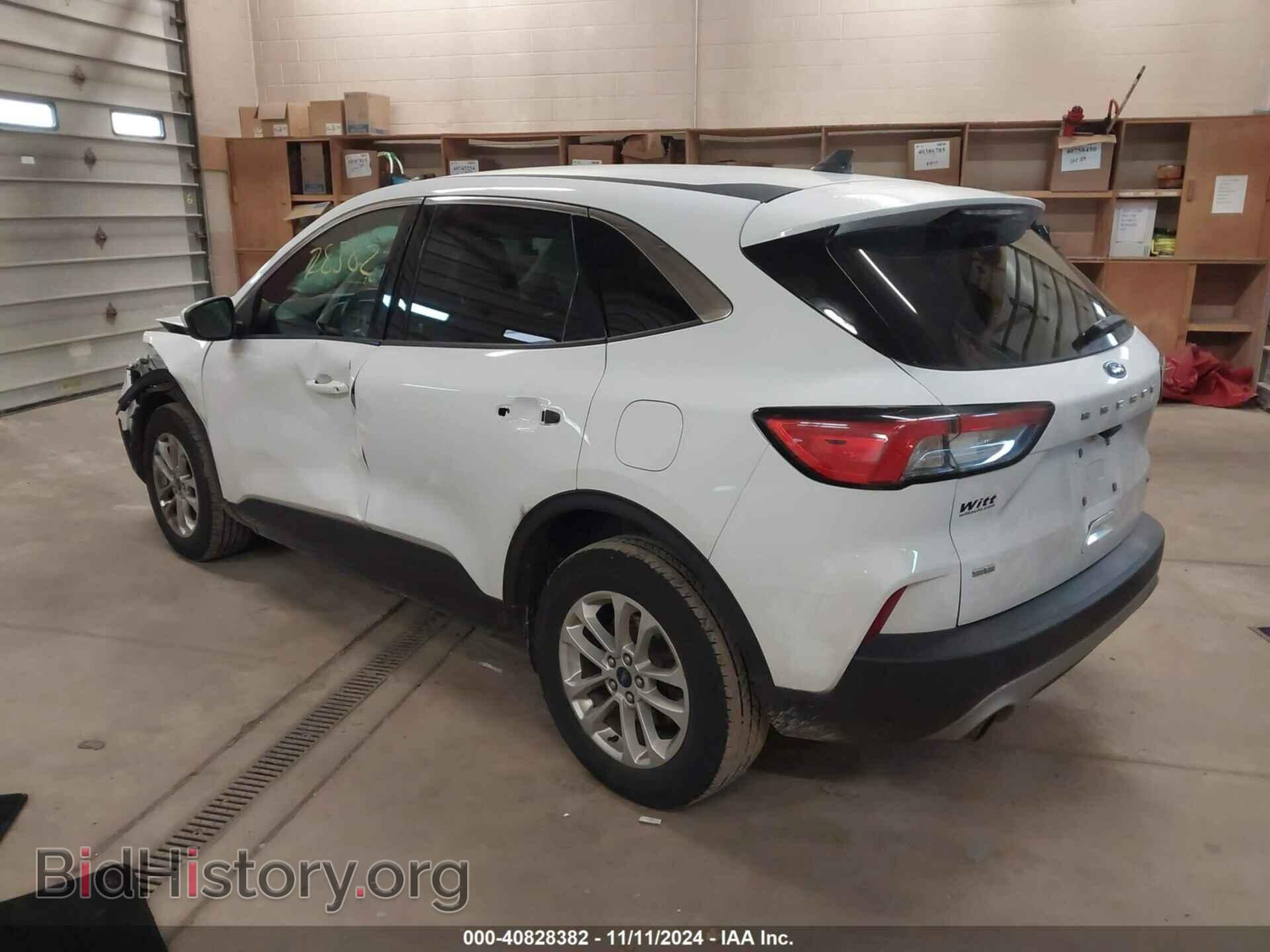 2020 FORD ESCAPE - VIN: 1FMCU9G65LUB60416 - Фото 3