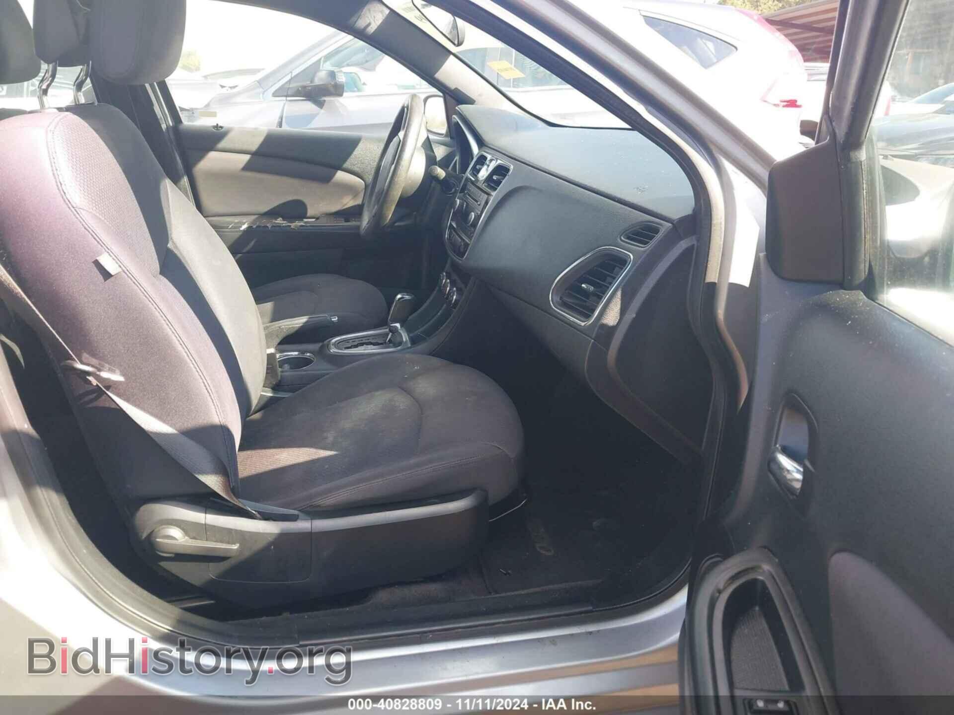 2013 CHRYSLER 200 - VIN: 1C3CCBAB7DN698040 - Фото 5