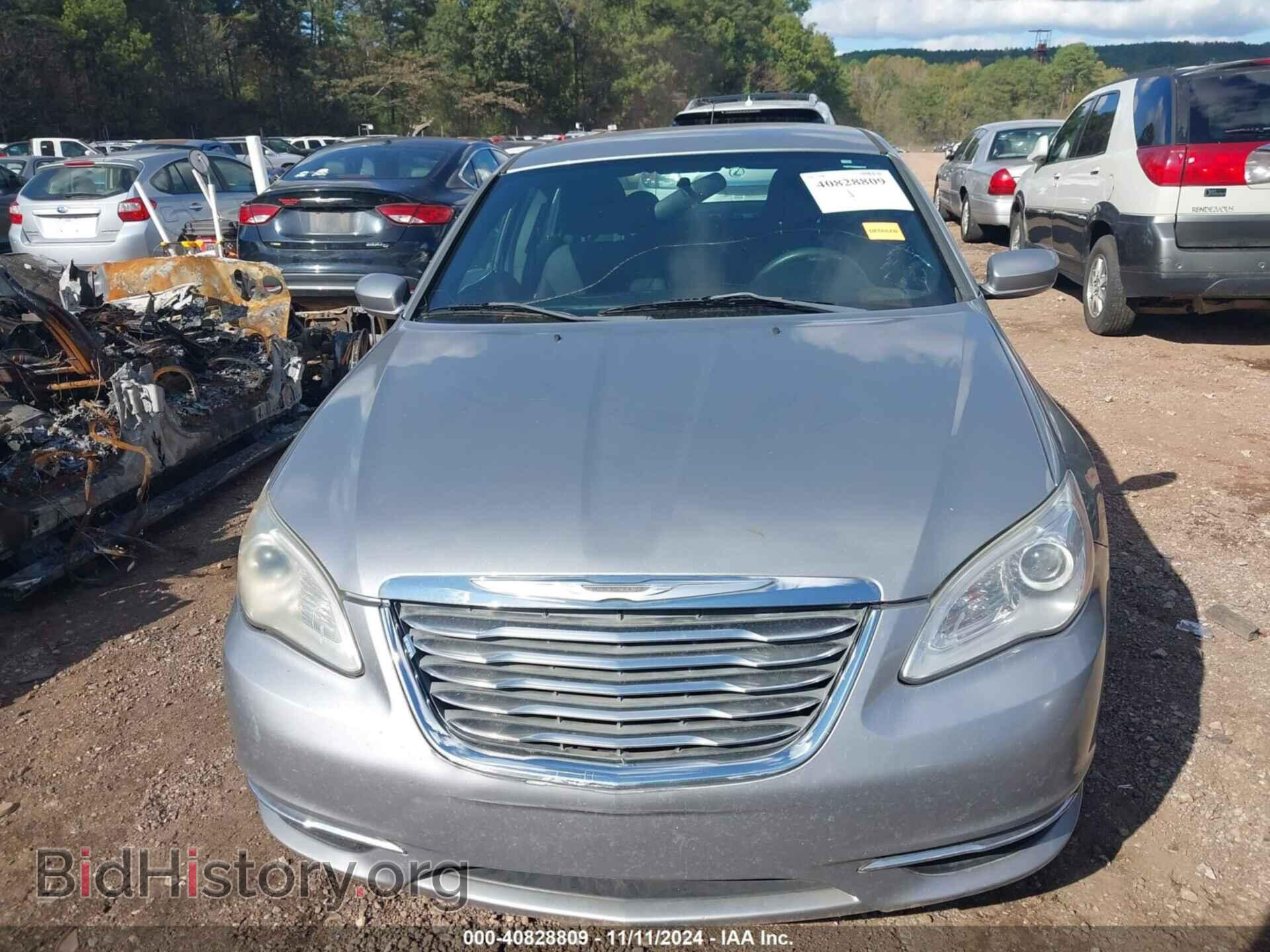 2013 CHRYSLER 200 - VIN: 1C3CCBAB7DN698040 - Фото 6