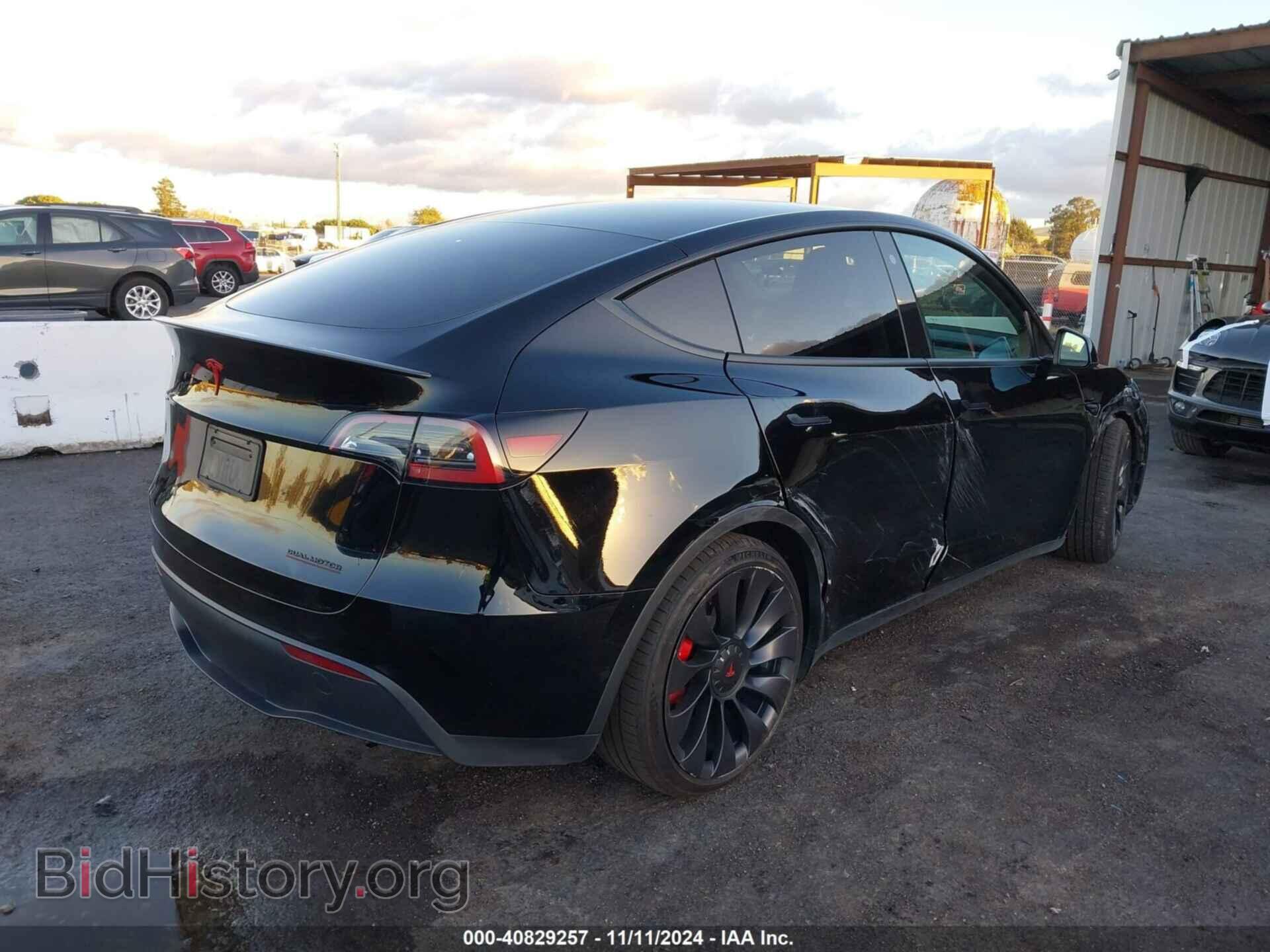 2023 TESLA MODEL Y - VIN: 7SAYGDEF6PF668564 - Фото 6