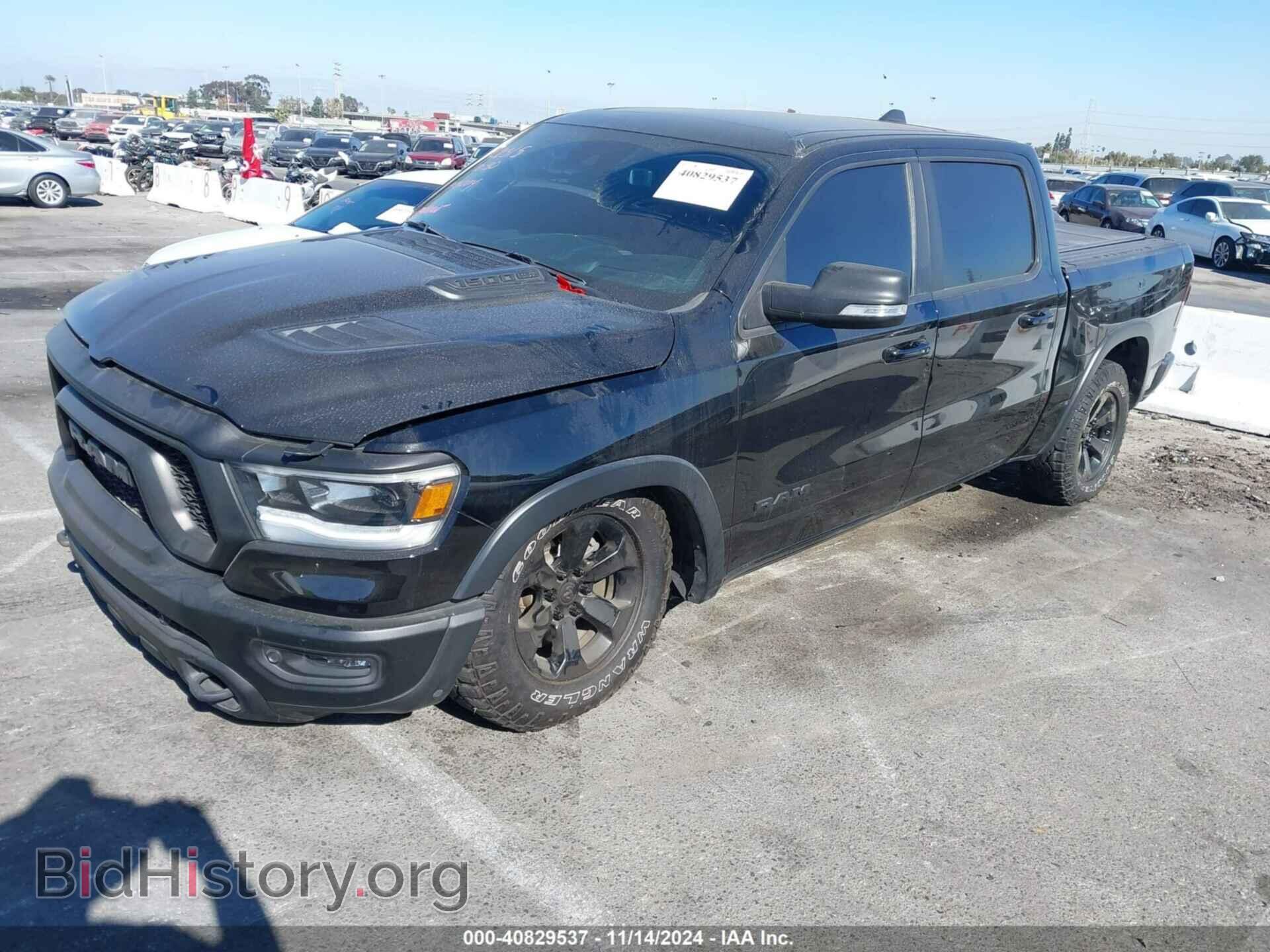 2021 RAM 1500 - VIN: 1C6SRFLT6MN581124 - Фото 2