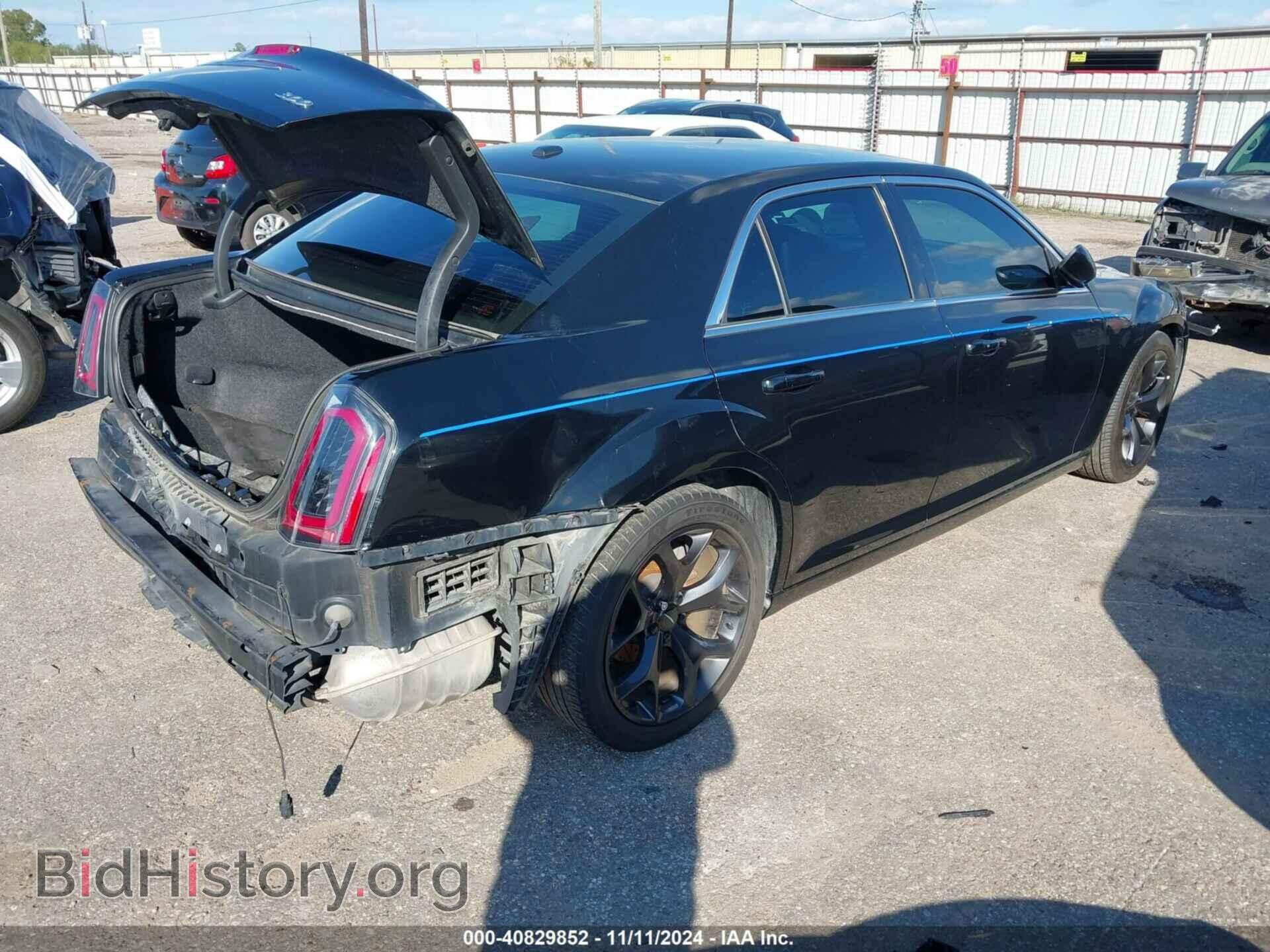 2013 CHRYSLER 300 - VIN: 2C3CCAAG2DH588687 - Фото 4