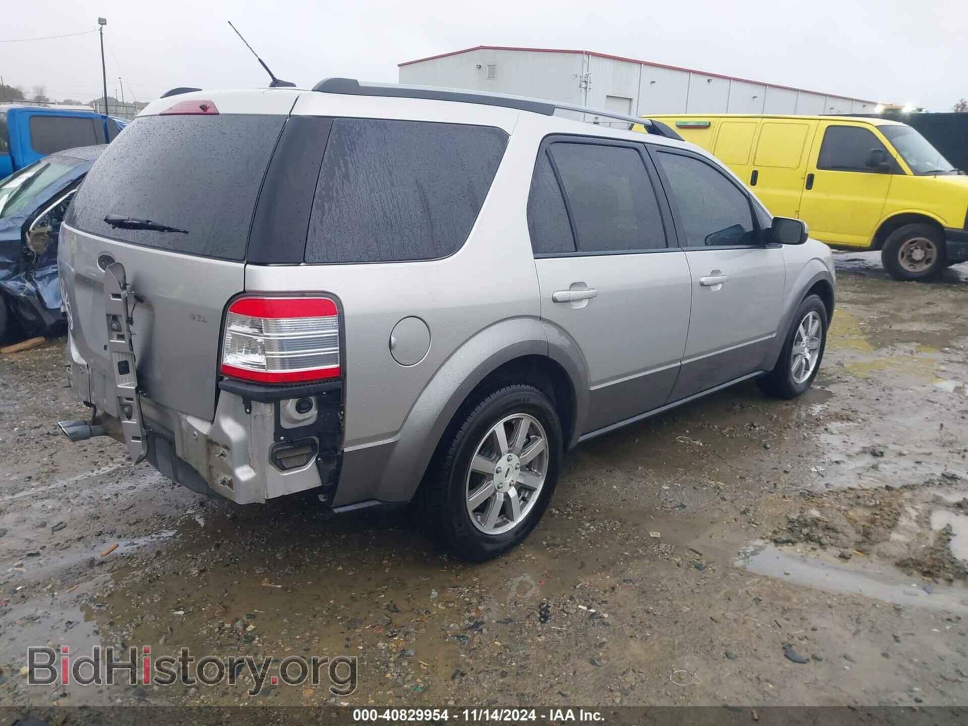 2008 FORD TAURUS X - VIN: 1FMDK02W68GA04789 - Фото 4