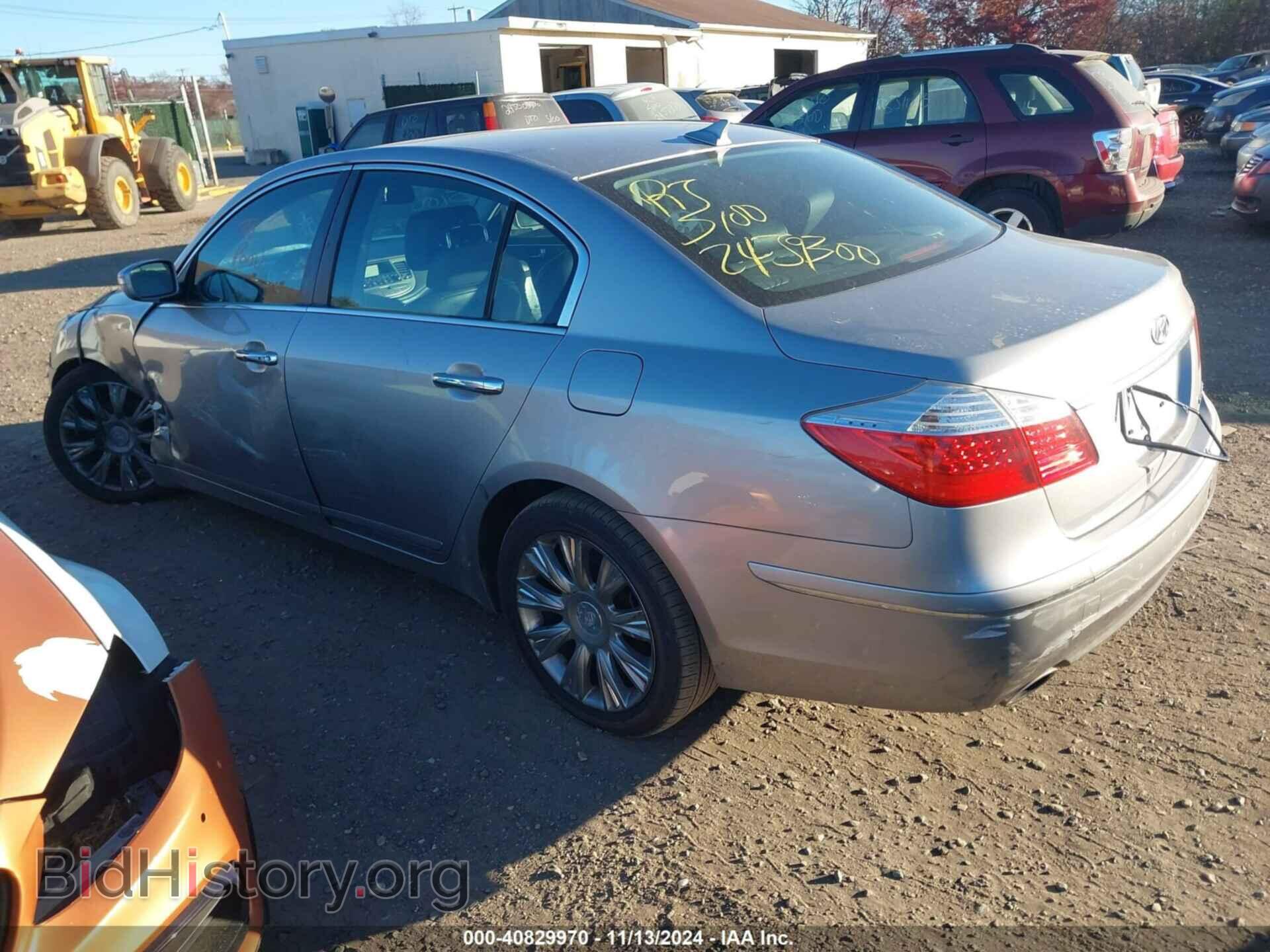 2009 HYUNDAI GENESIS - VIN: KMHGC46E69U036471 - Фото 3